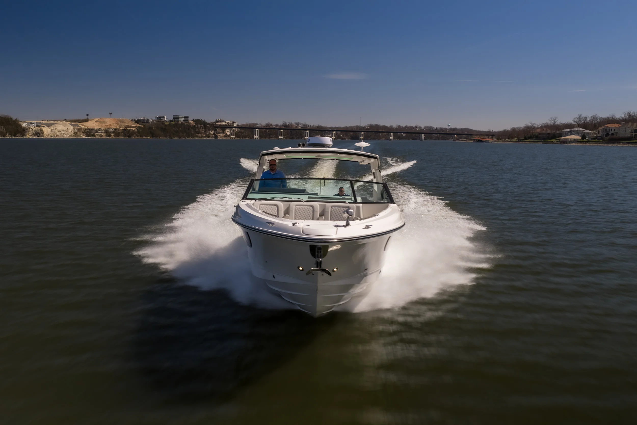 2026 Sea Ray SLX 400 Outboard Image Thumbnail #6