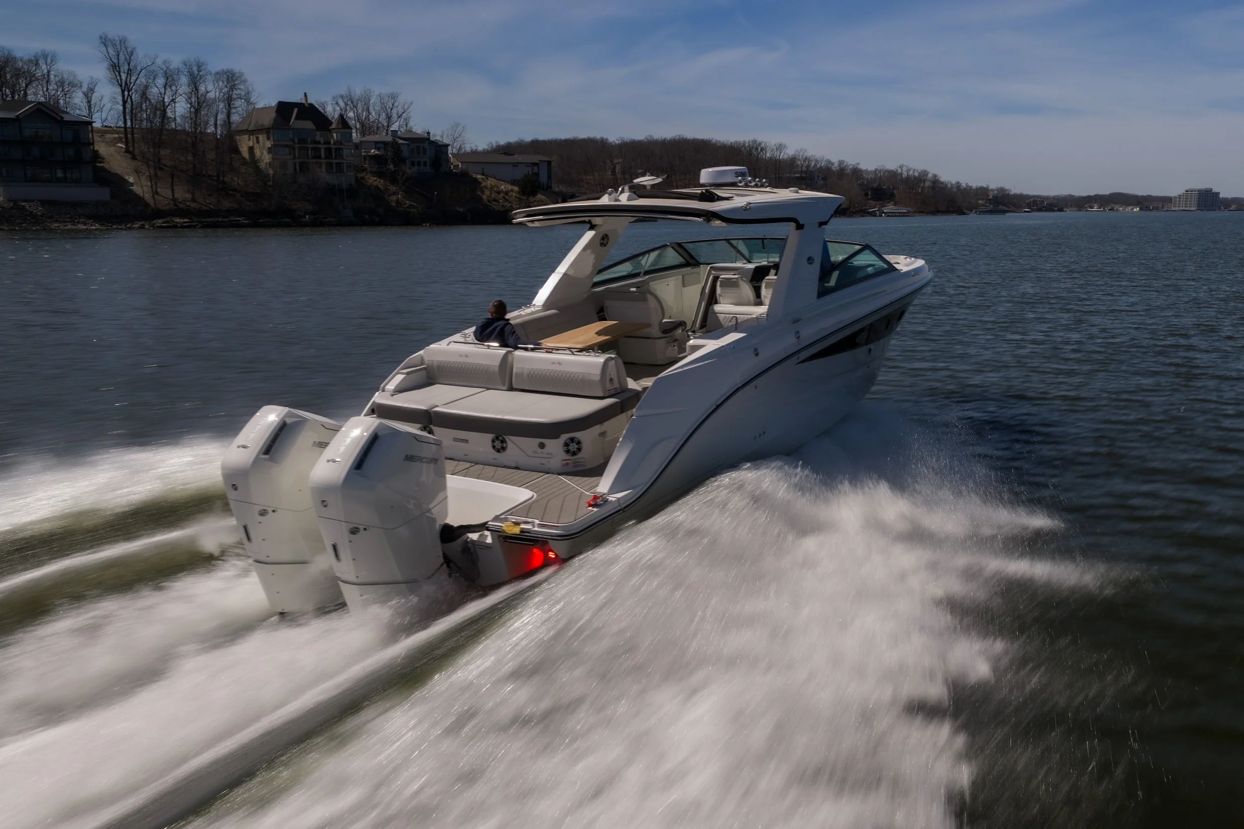 2026 Sea Ray SLX 400 Outboard Image Thumbnail #16