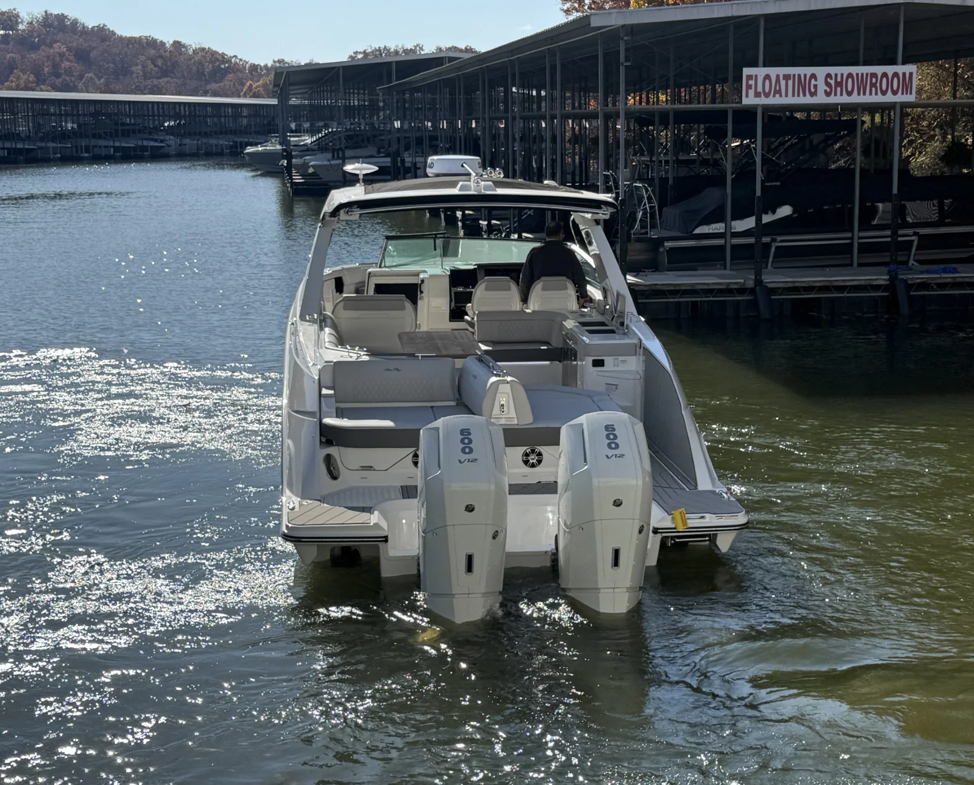 2026 Sea Ray SLX 400 Outboard Image Thumbnail #3