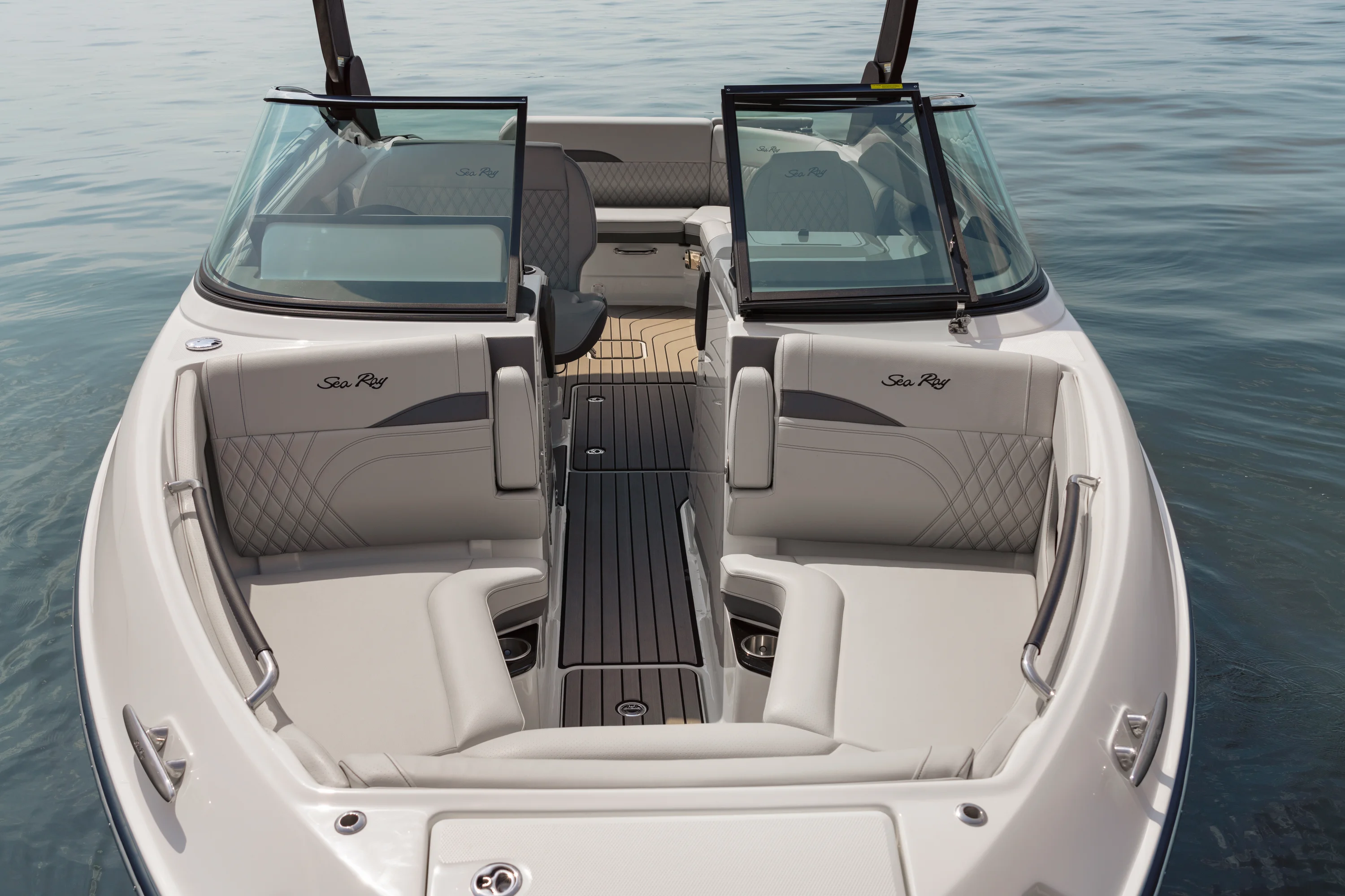 2026 Sea Ray SLX 280 Image Thumbnail #3