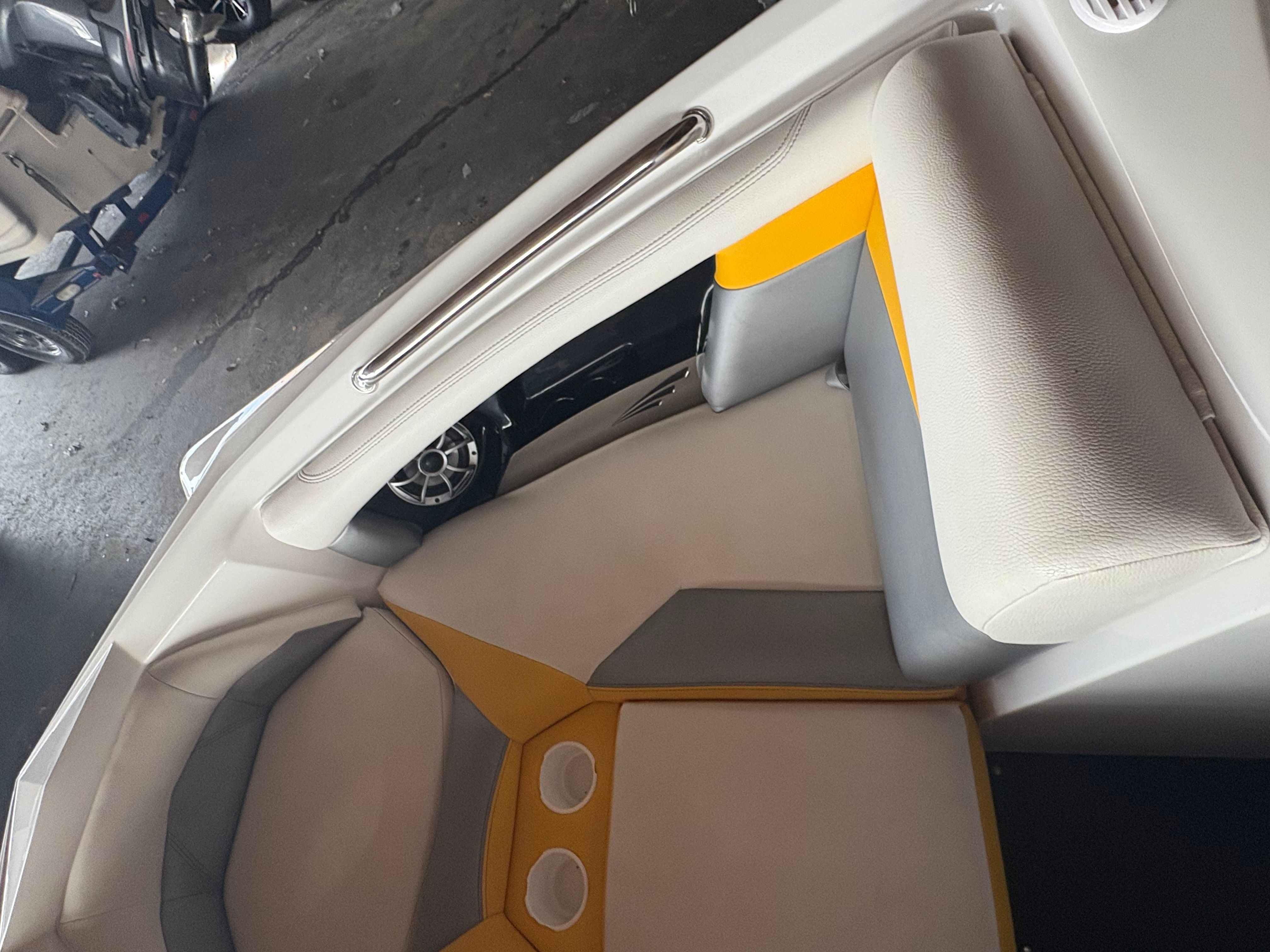 2014 Tige R20 Image Thumbnail #15