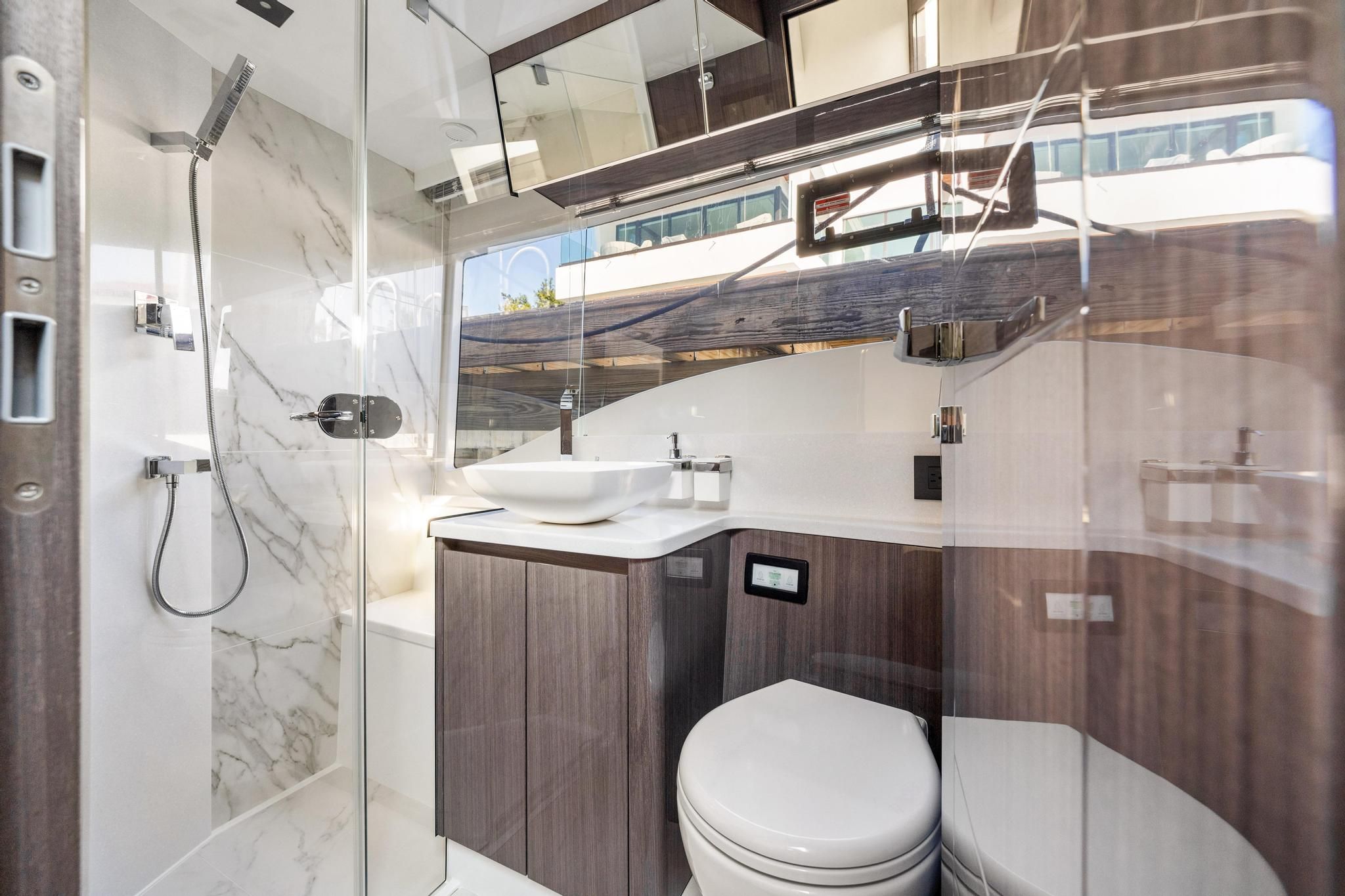 2025 Galeon 50 FLY Image Thumbnail #22