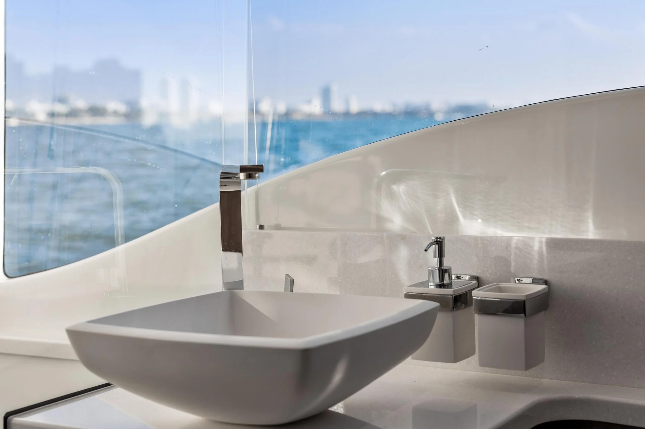 2025 Galeon 50 FLY Image Thumbnail #37