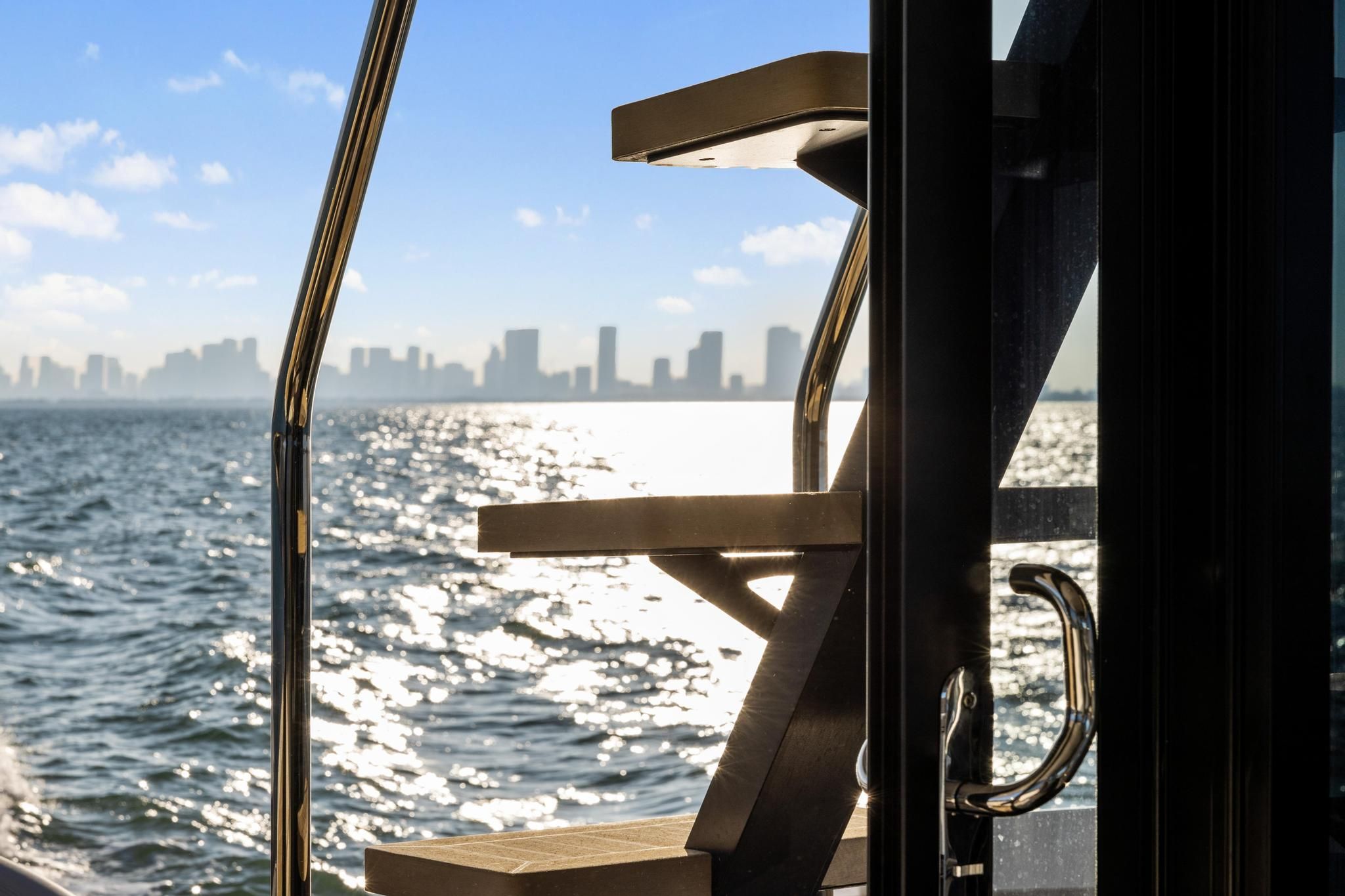 2025 Galeon 50 FLY Image Thumbnail #29