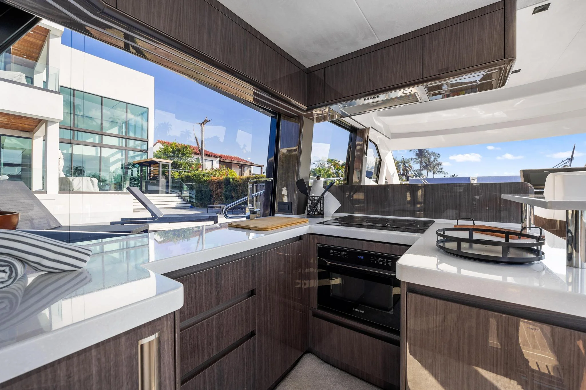 2025 Galeon 50 FLY Image Thumbnail #13