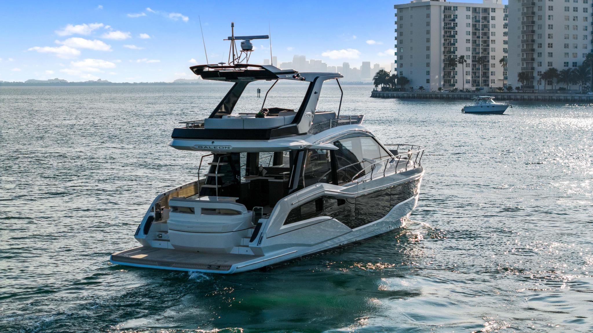 2025 Galeon 50 FLY Image Thumbnail #3