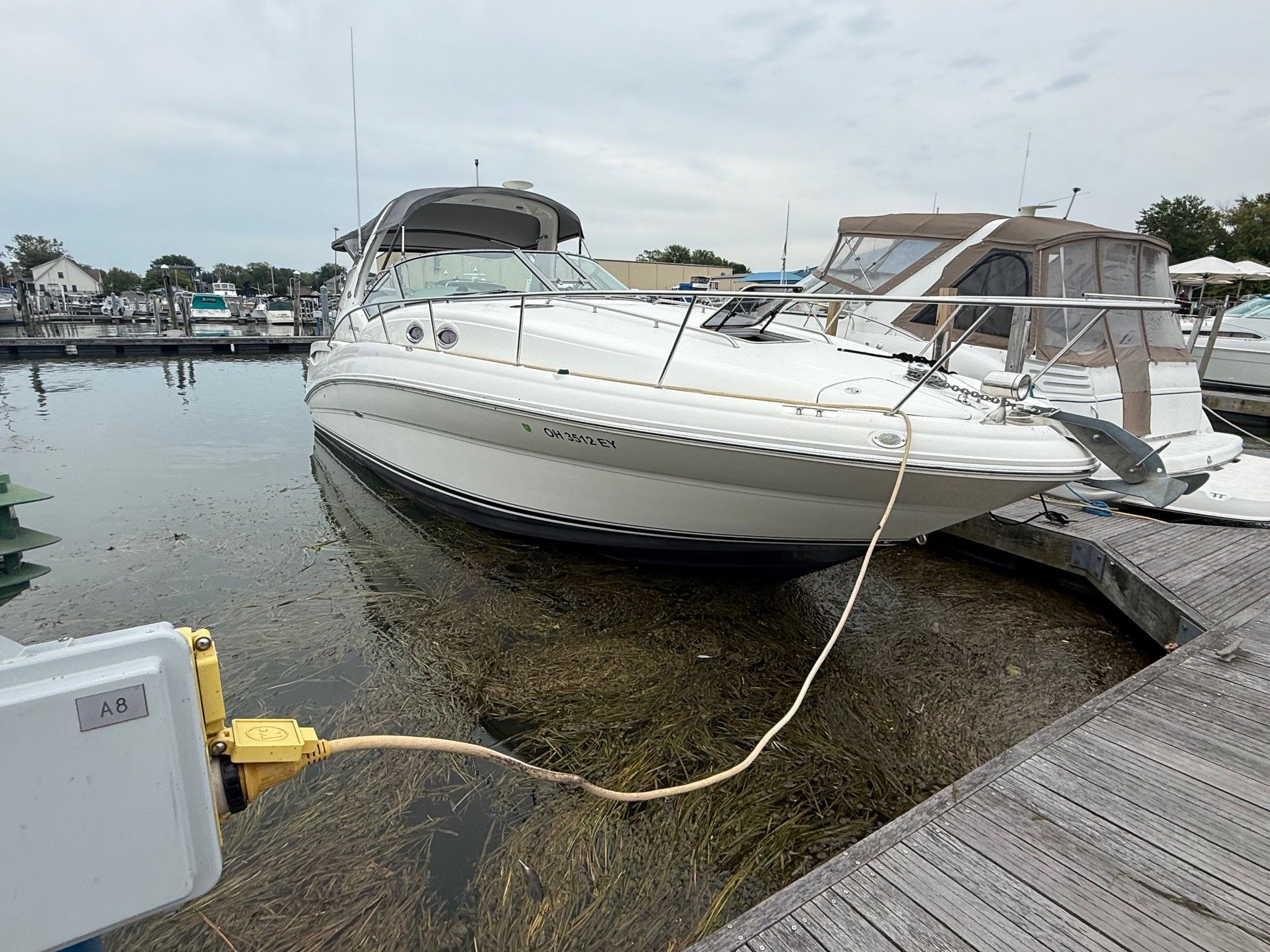 2007 Sea Ray 320 SUNDANCER Image Thumbnail #2