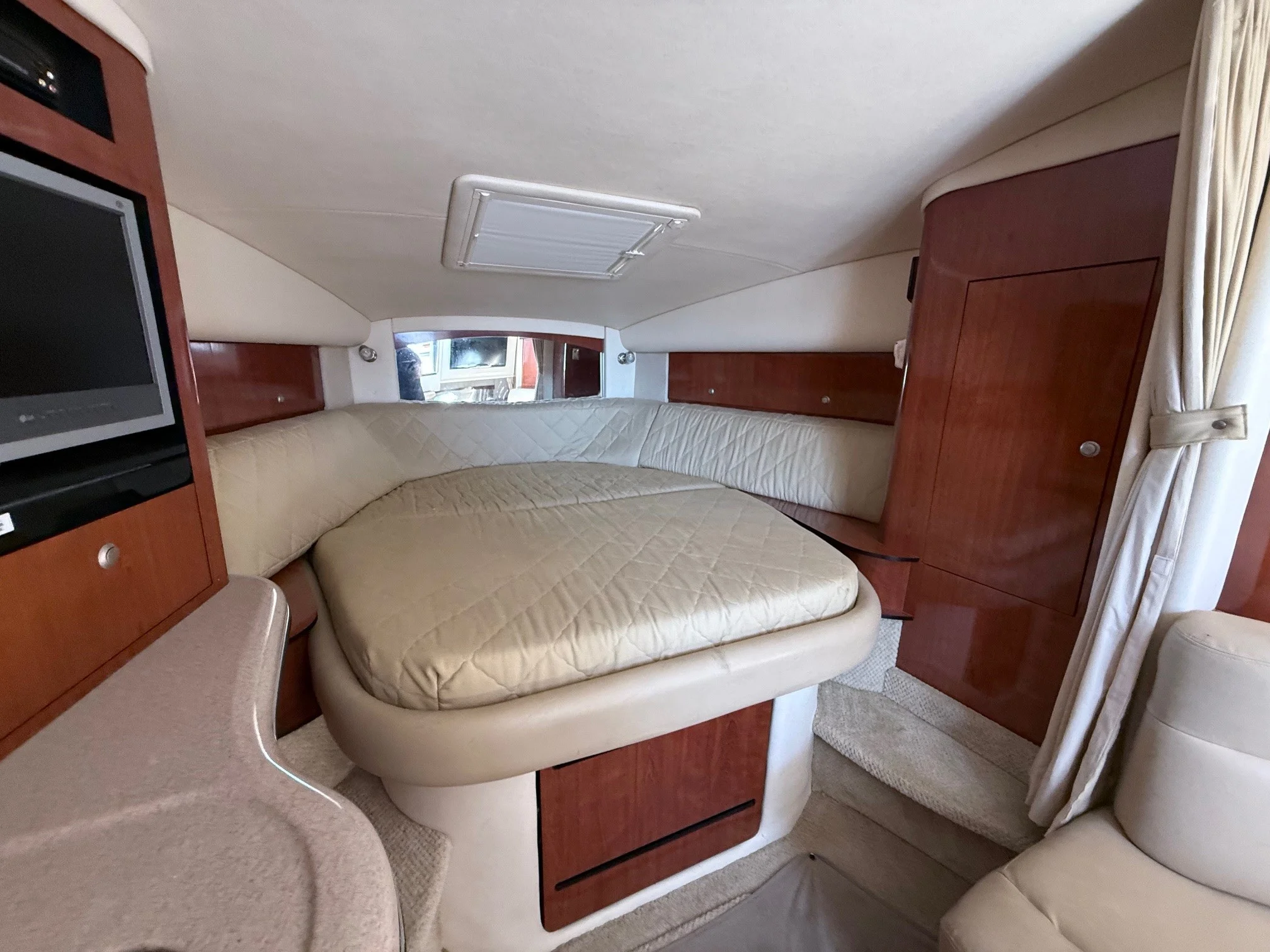 2007 Sea Ray 320 SUNDANCER Image Thumbnail #17