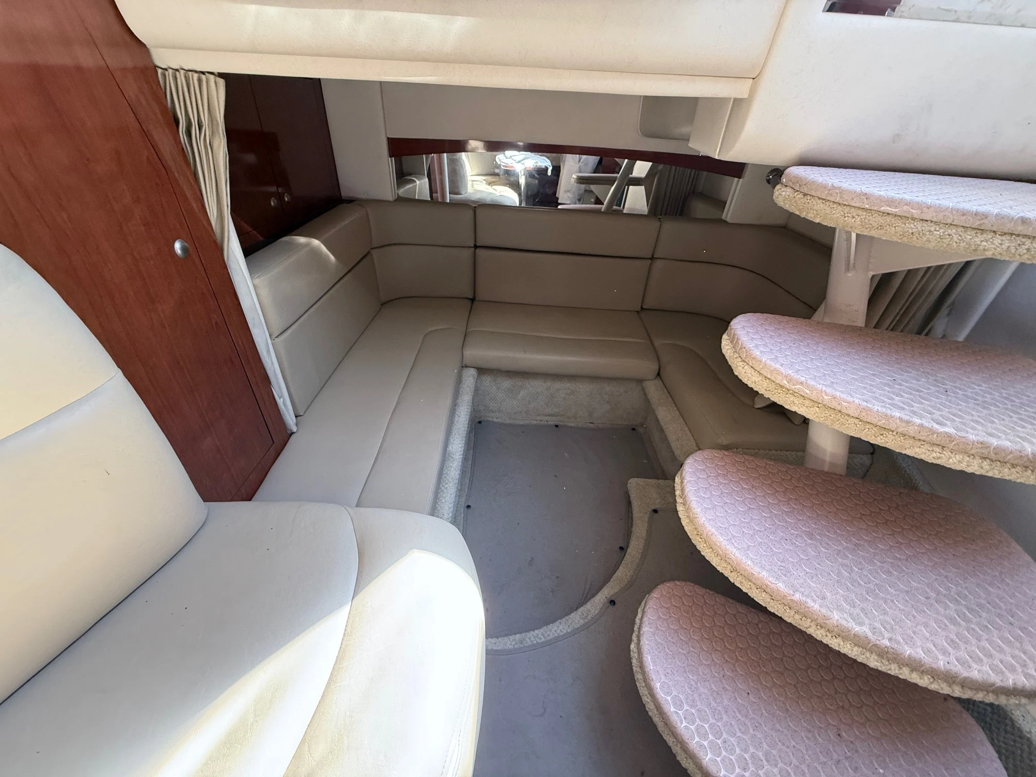 2007 Sea Ray 320 SUNDANCER Image Thumbnail #12