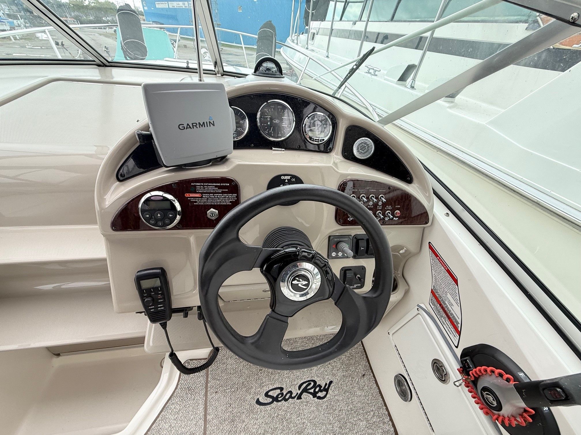 2008 Sea Ray 260 SUNDANCER Image Thumbnail #8