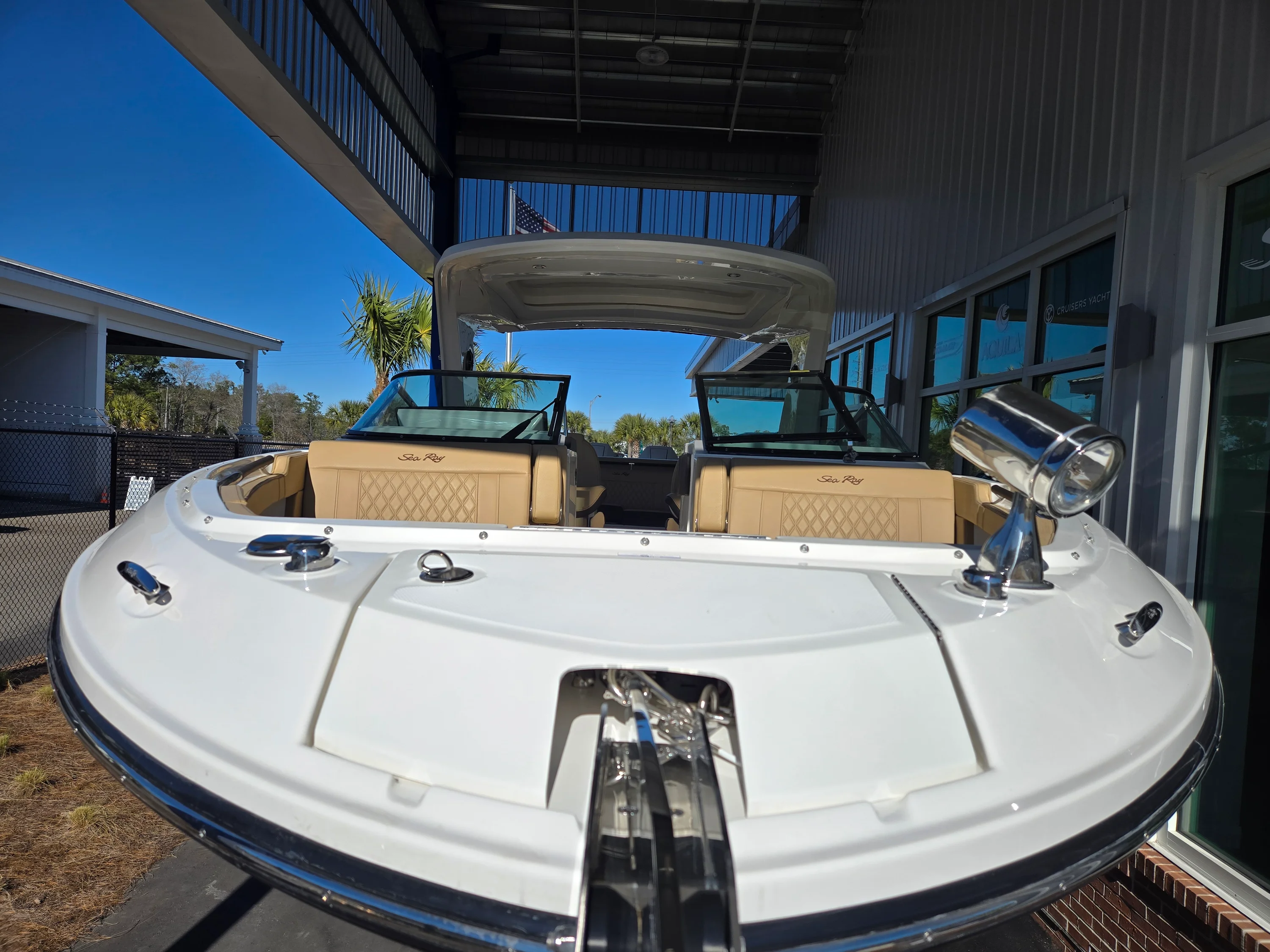 2026 Sea Ray SLX 310 Outboard Image Thumbnail #27