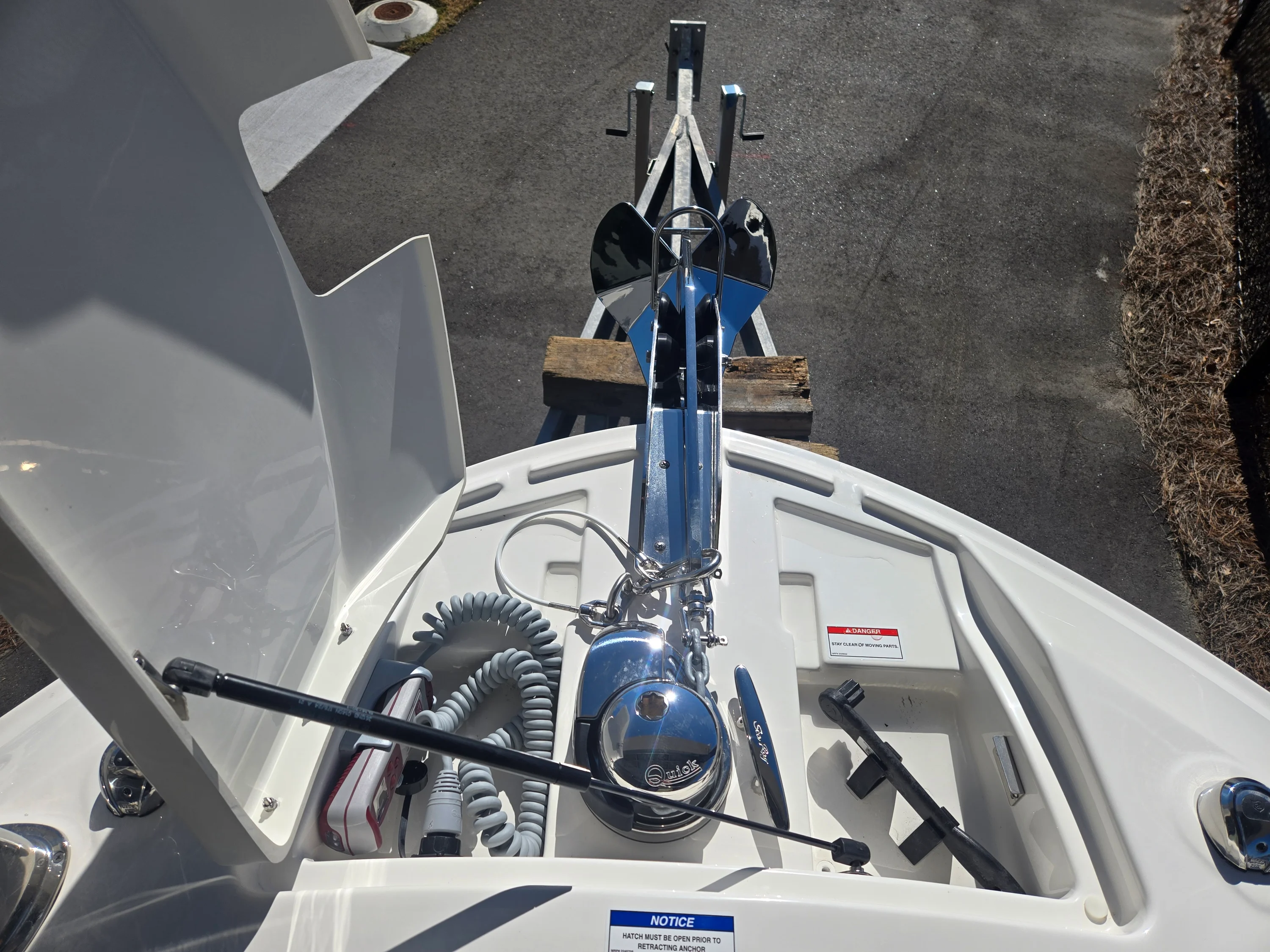 2026 Sea Ray SLX 310 Outboard Image Thumbnail #26