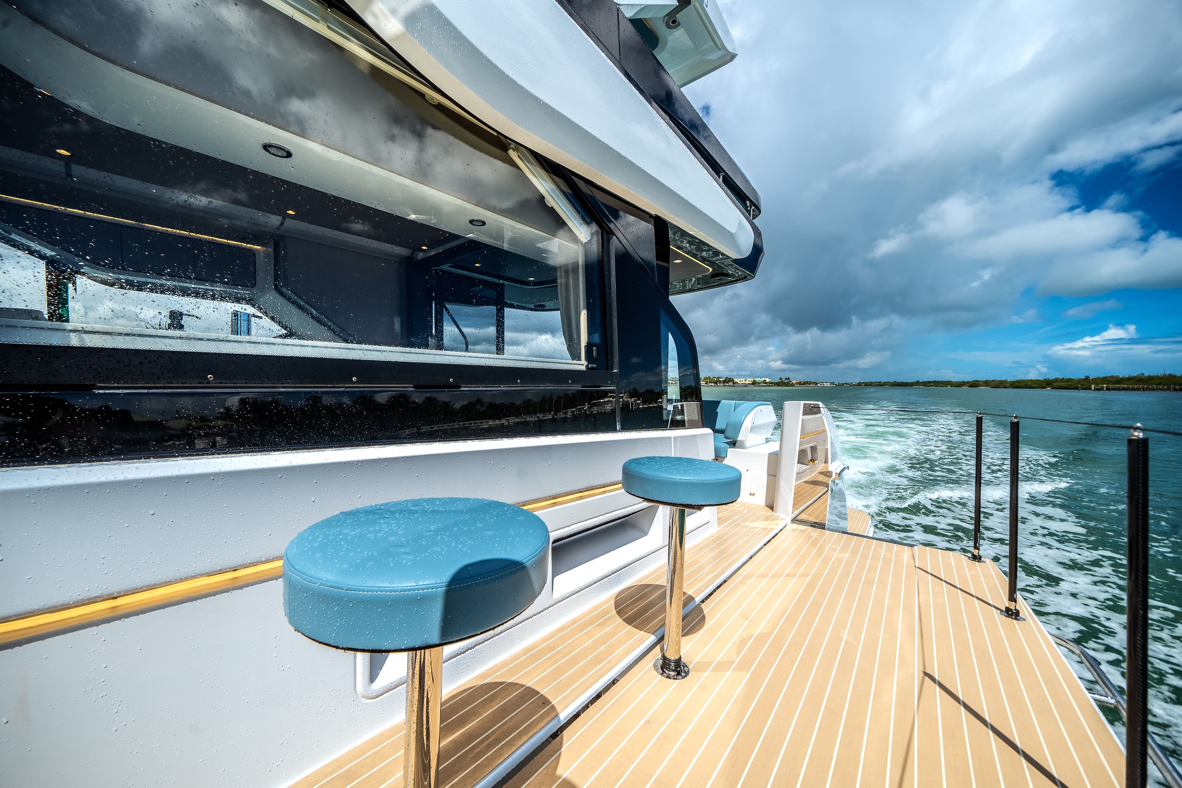 2026 Cruisers Yachts 57 Fly Image Thumbnail #46