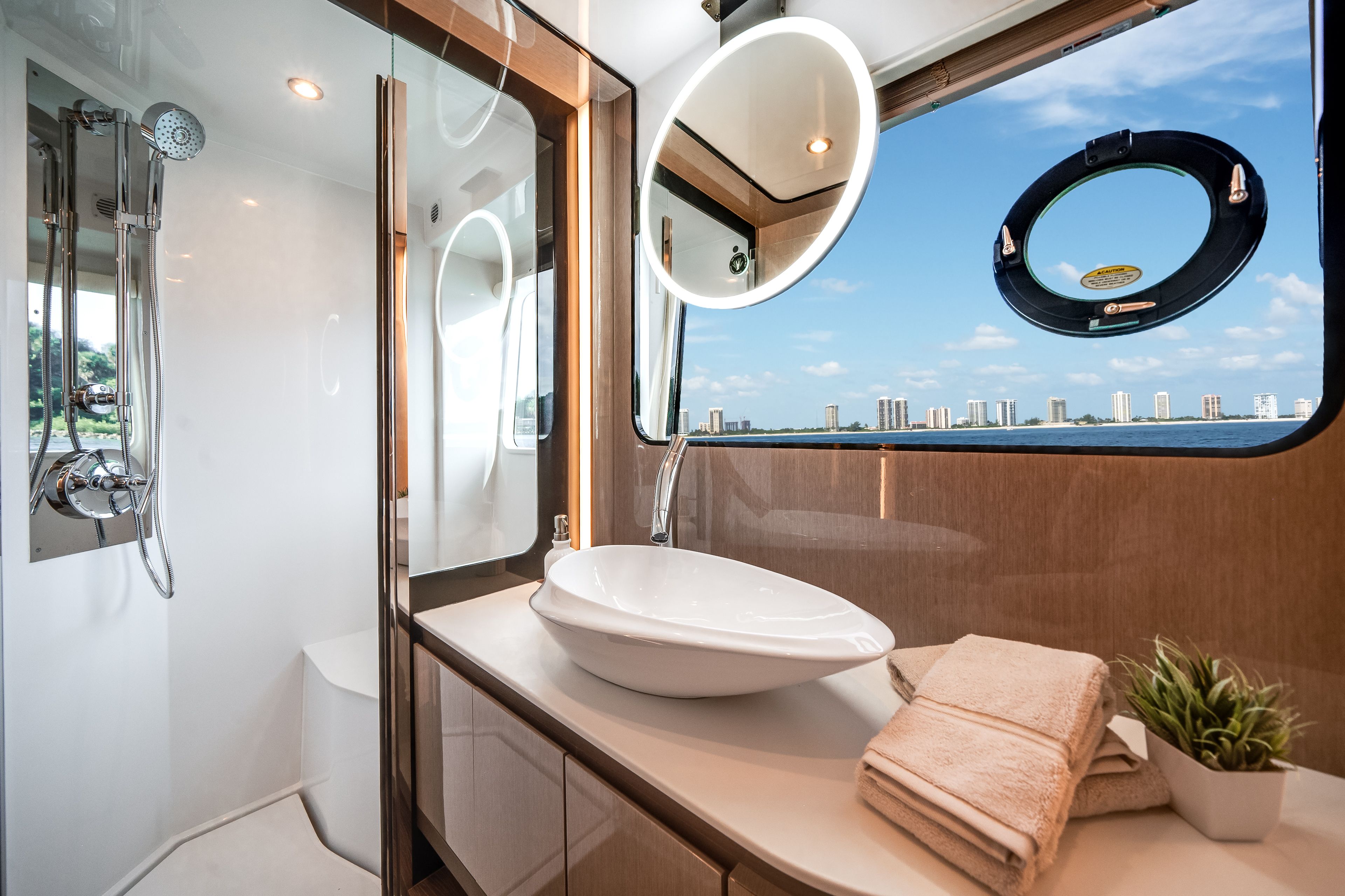 2026 Cruisers Yachts 57 Fly Image Thumbnail #55