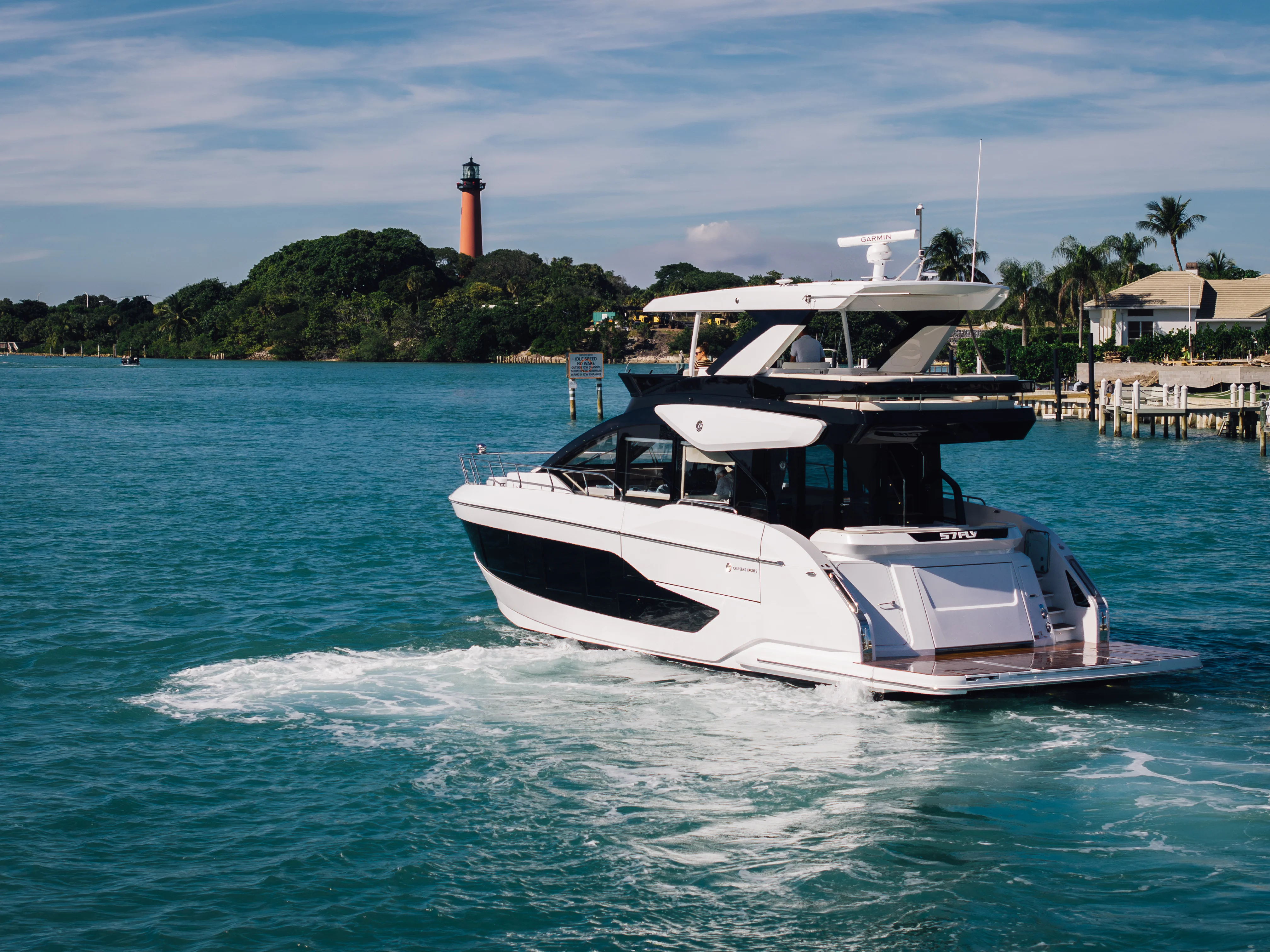 2026 Cruisers Yachts 57 Fly Image Thumbnail #5