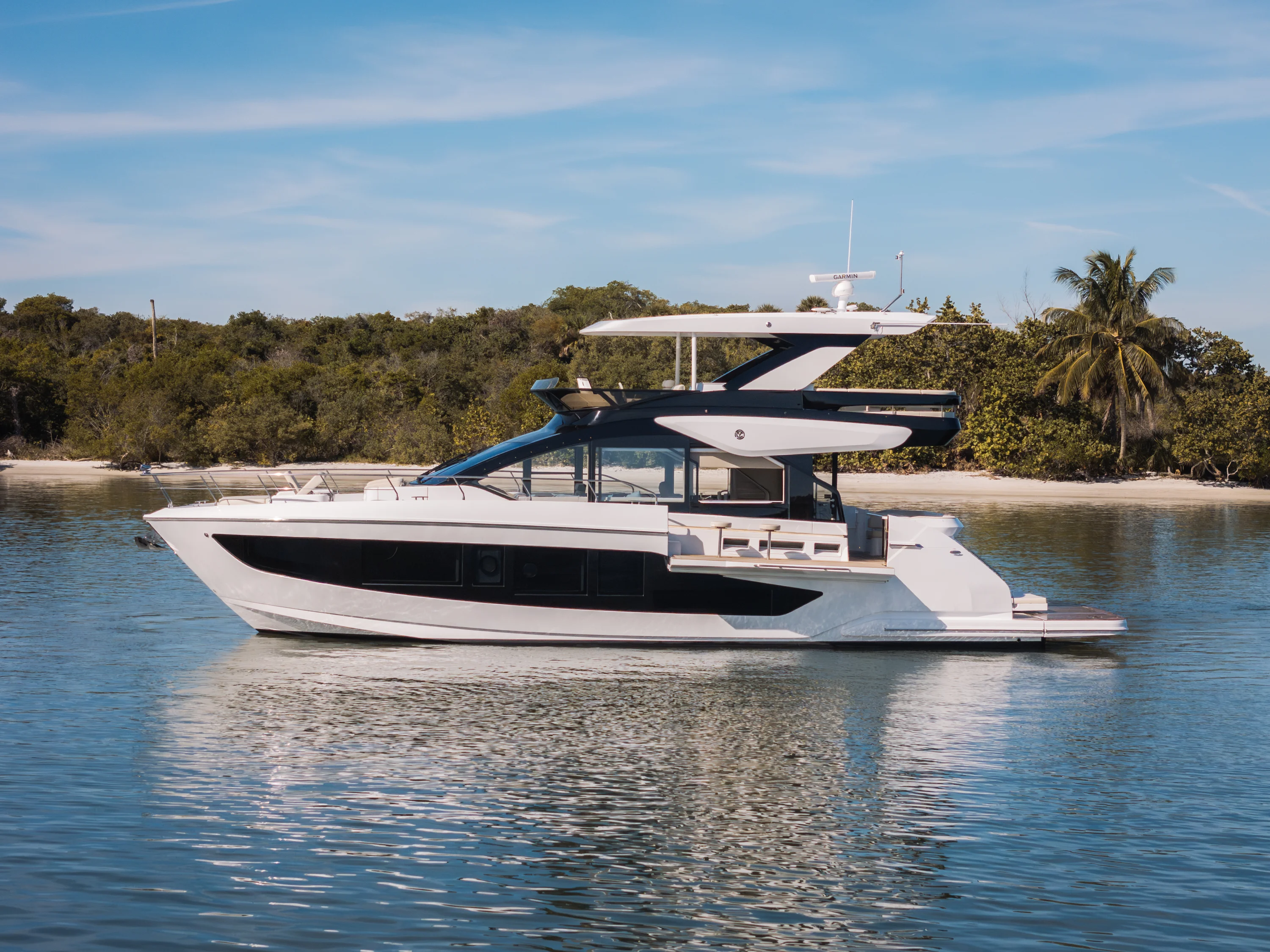 2026 Cruisers Yachts 57 FLY Image Thumbnail #72