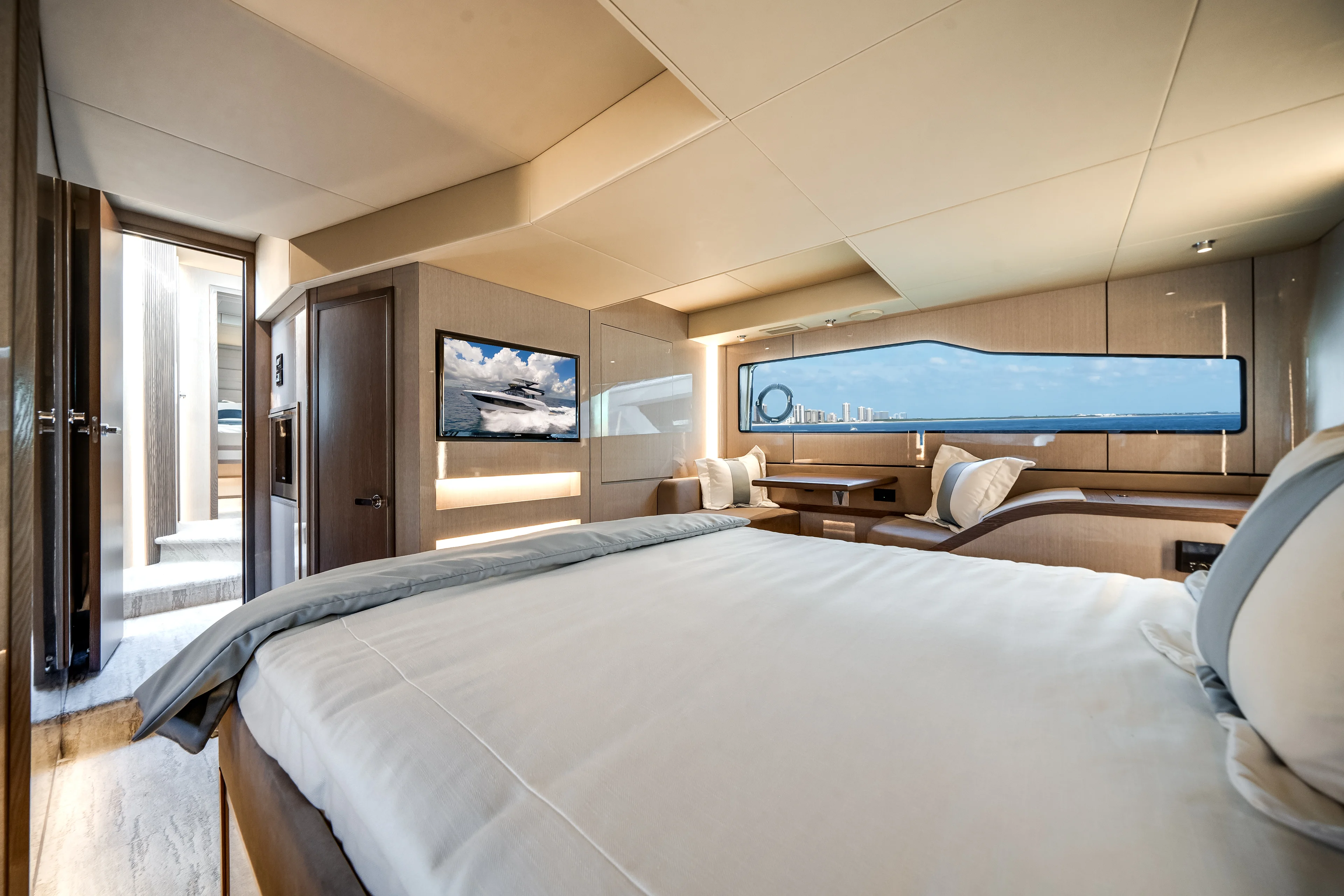 2026 Cruisers Yachts 57 Fly Image Thumbnail #48