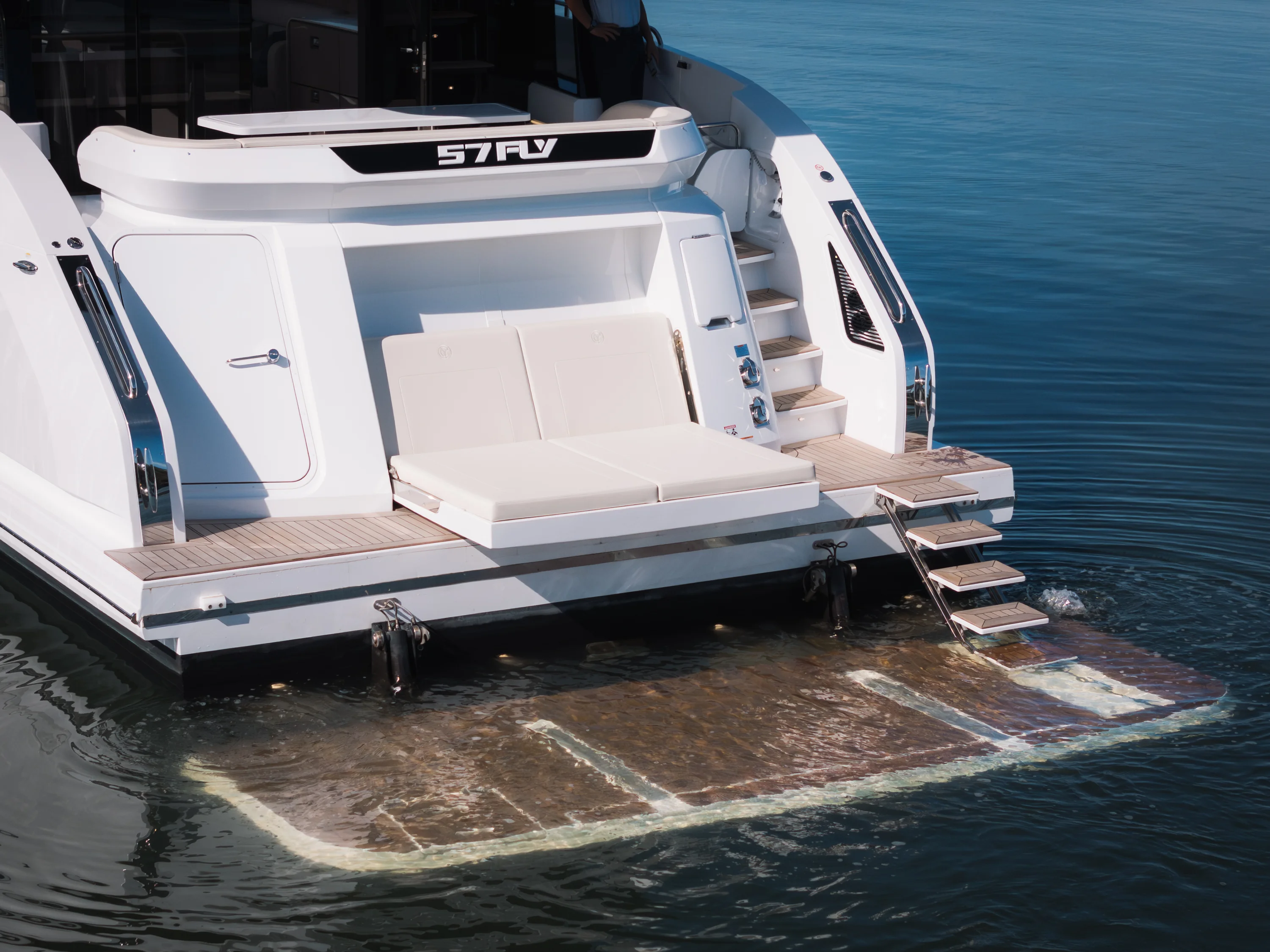 2026 Cruisers Yachts 57 FLY Image Thumbnail #11