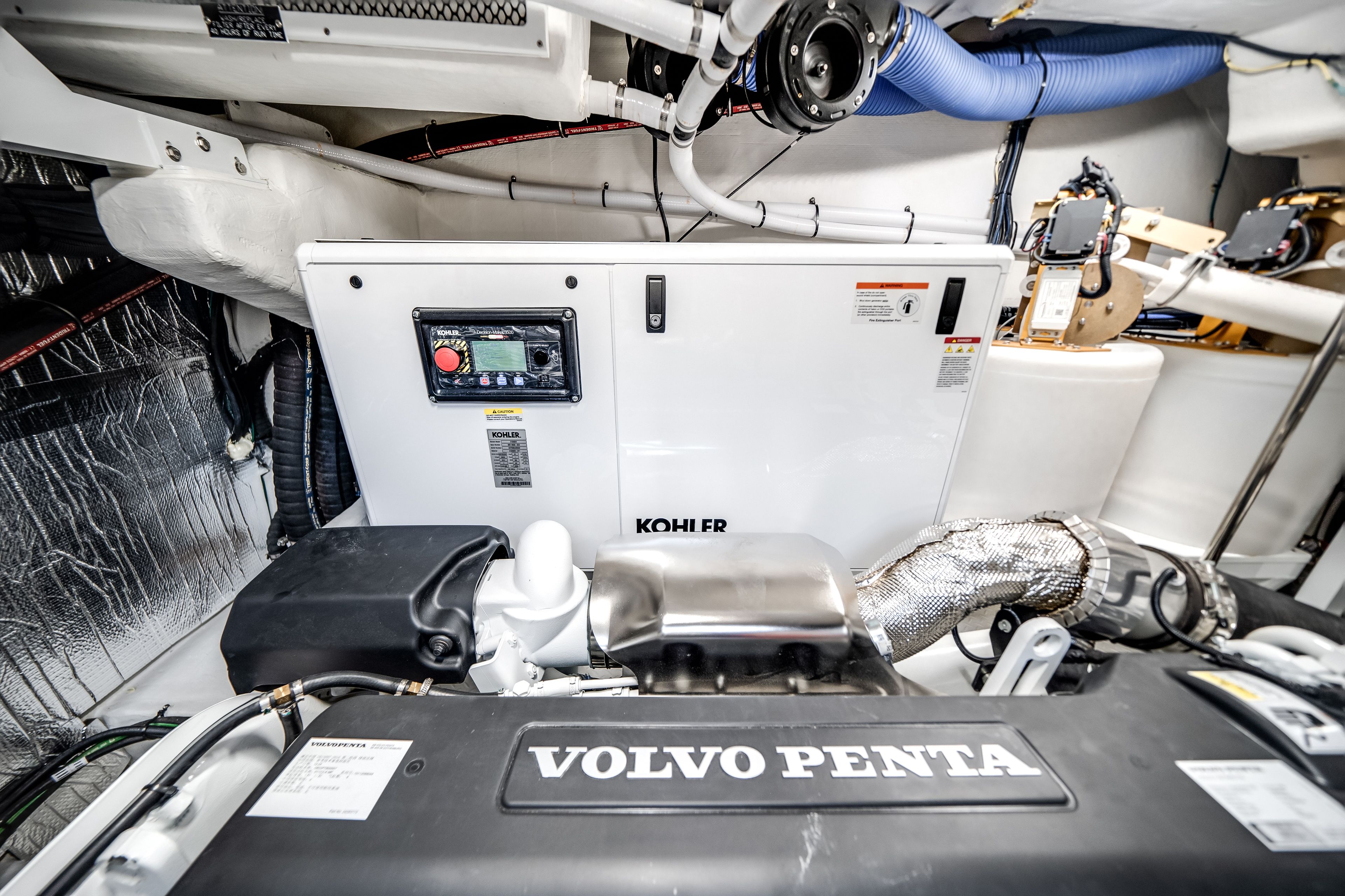 2026 Cruisers Yachts 57 Fly Image Thumbnail #82