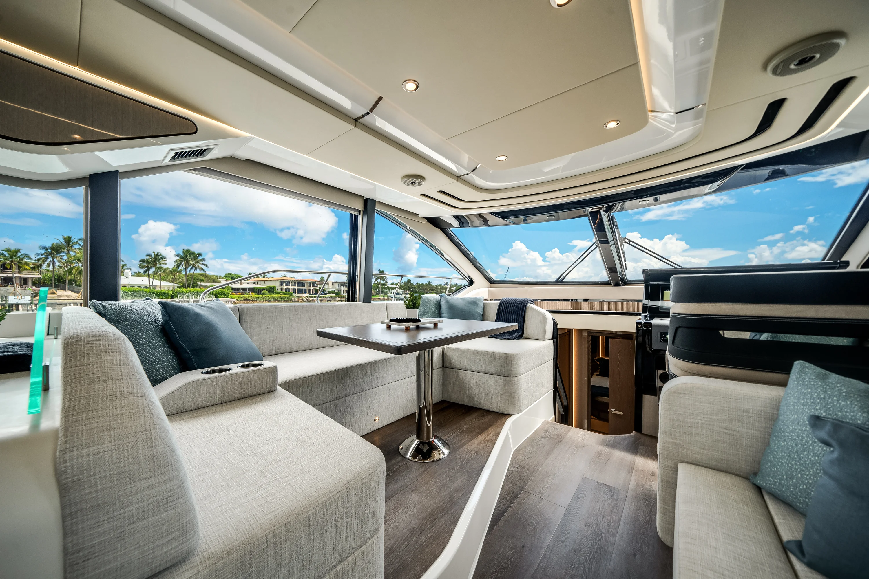 2026 Cruisers Yachts 57 FLY Image Thumbnail #38