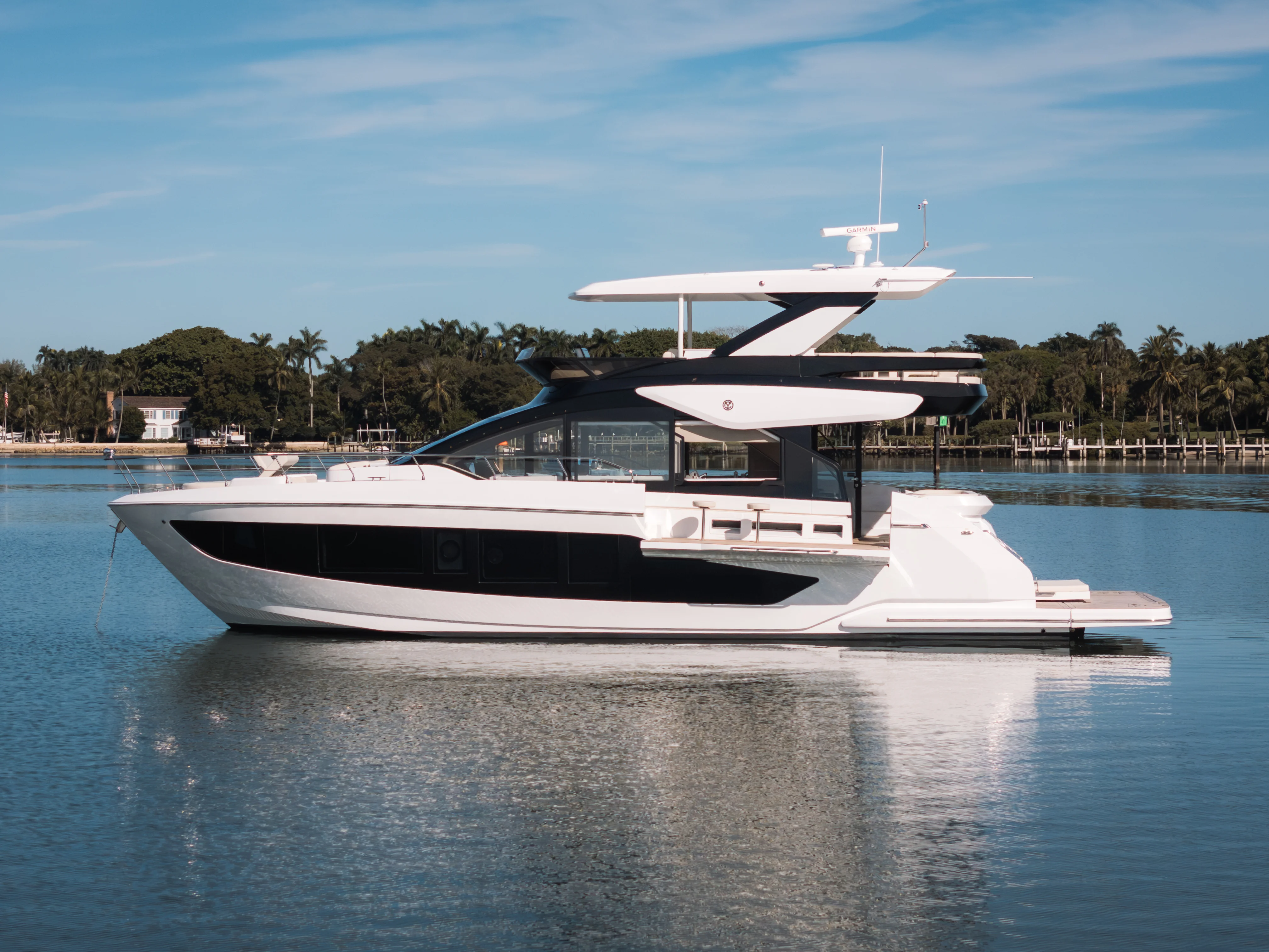 2026 Cruisers Yachts 57 Fly Image Thumbnail #2