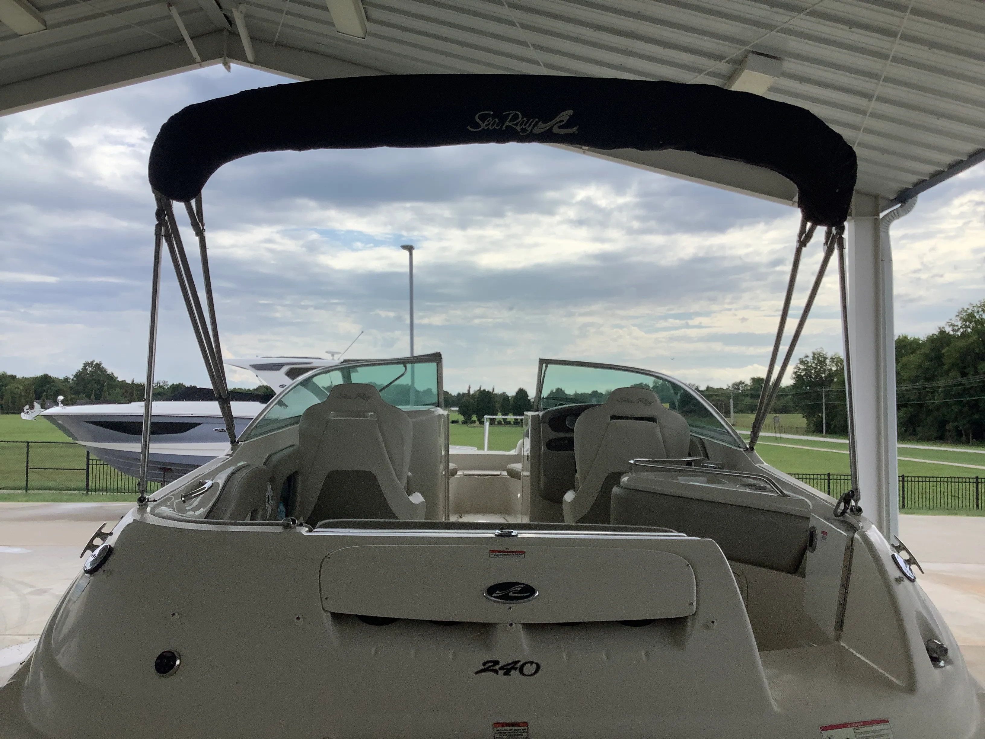 2007 Sea Ray 240 SUNDECK Image Thumbnail #3