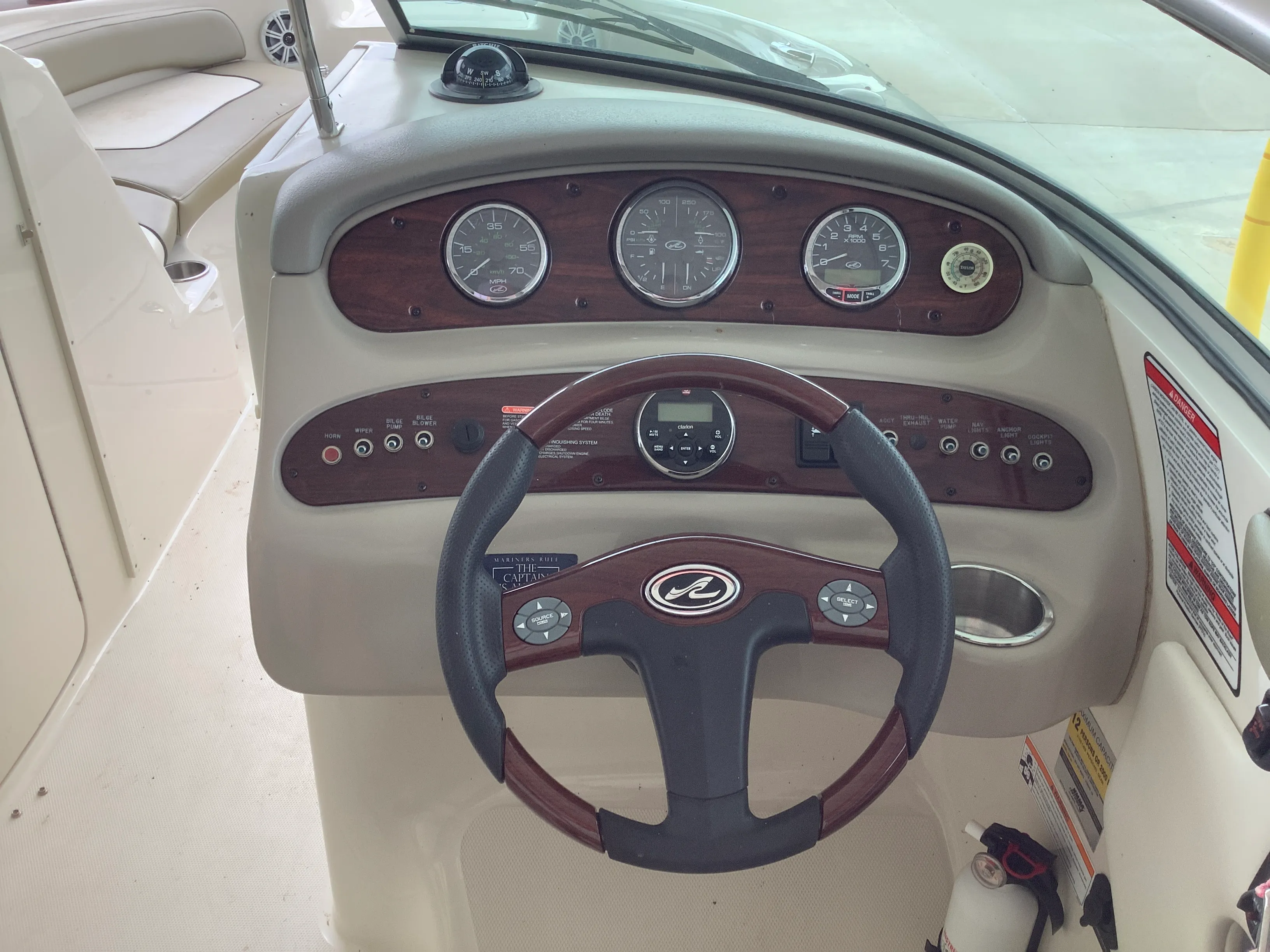 2007 Sea Ray 240 SUNDECK Image Thumbnail #9