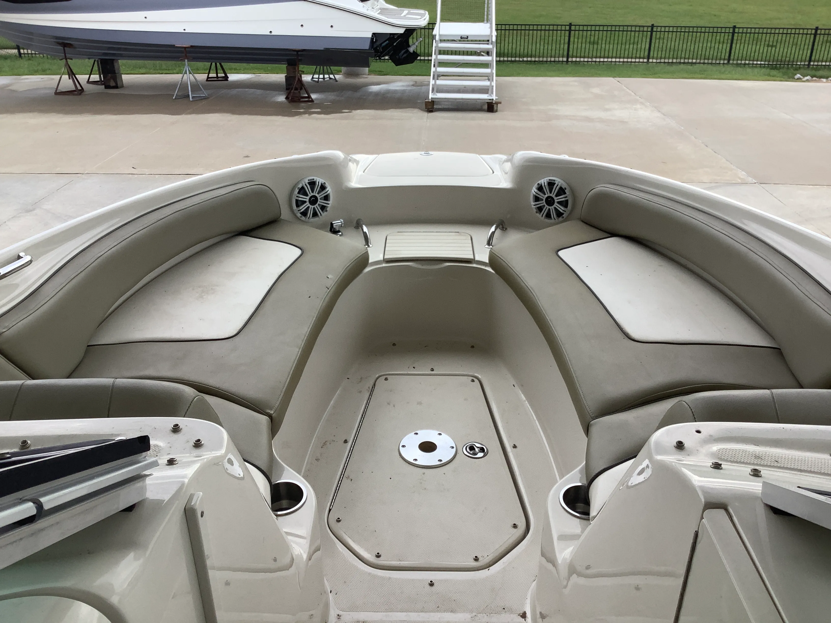 2007 Sea Ray 240 SUNDECK Image Thumbnail #12