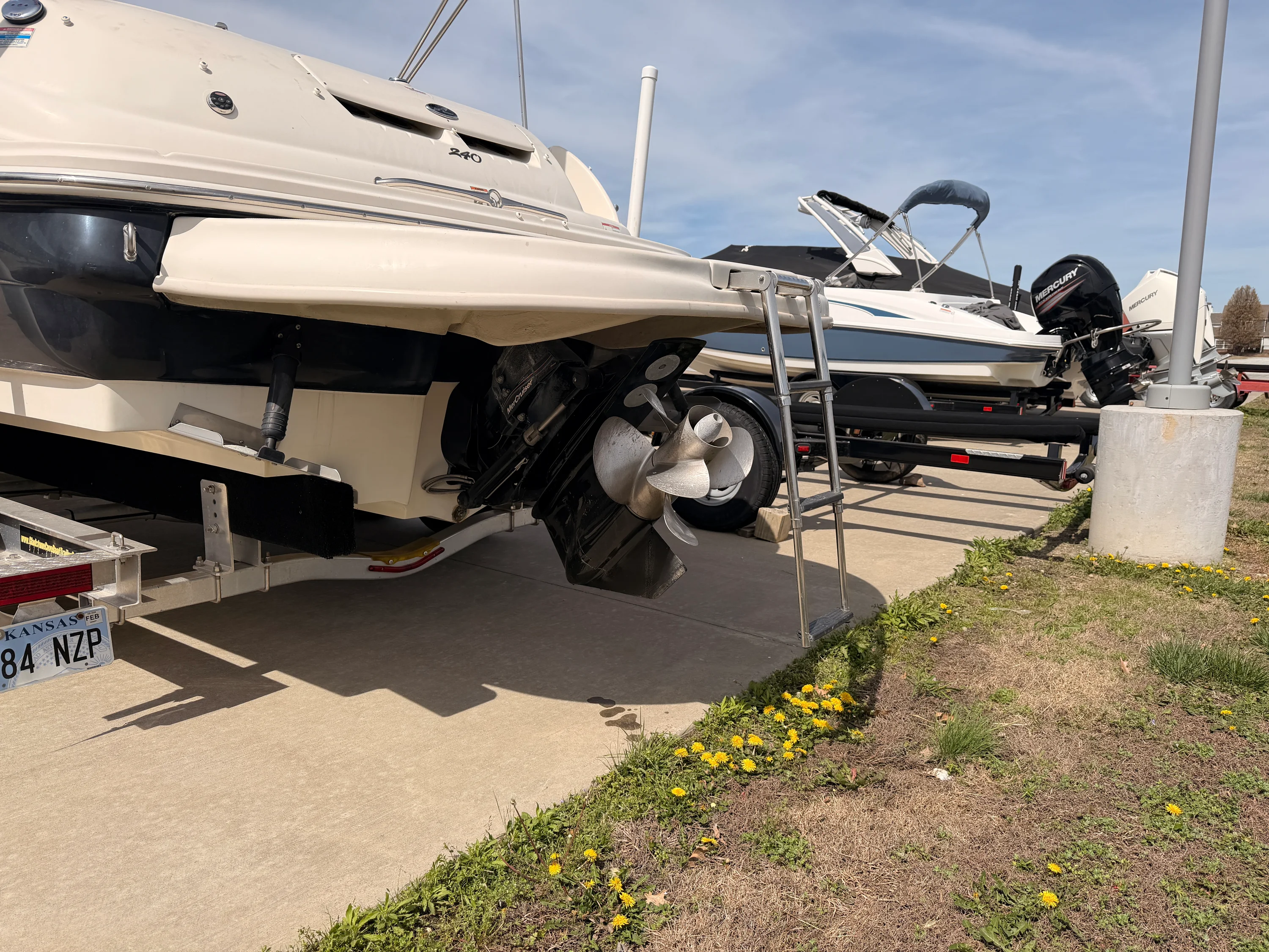 2007 Sea Ray 240 SUNDECK Image Thumbnail #4