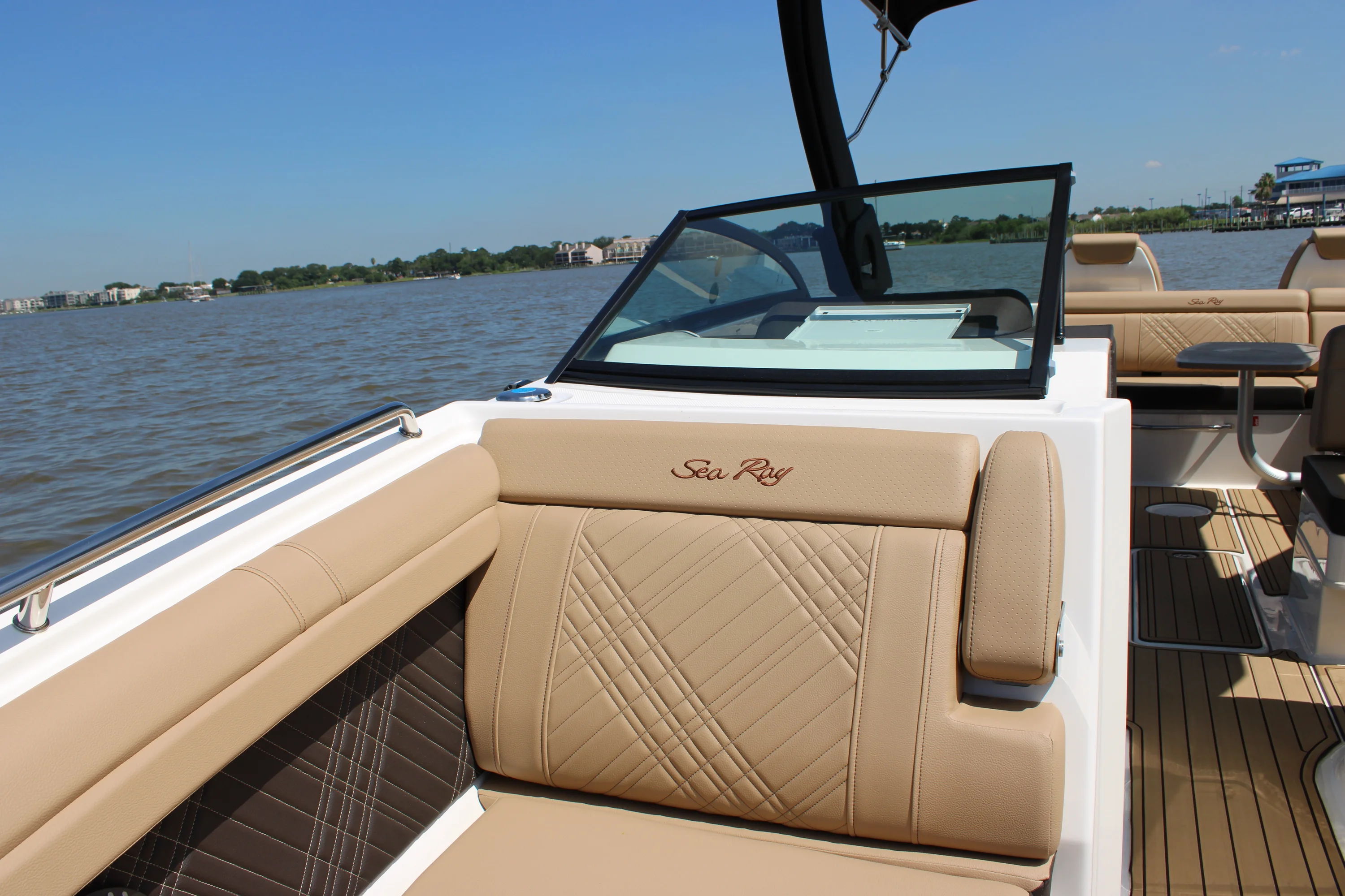 2026 Sea Ray SDX 290 Image Thumbnail #15