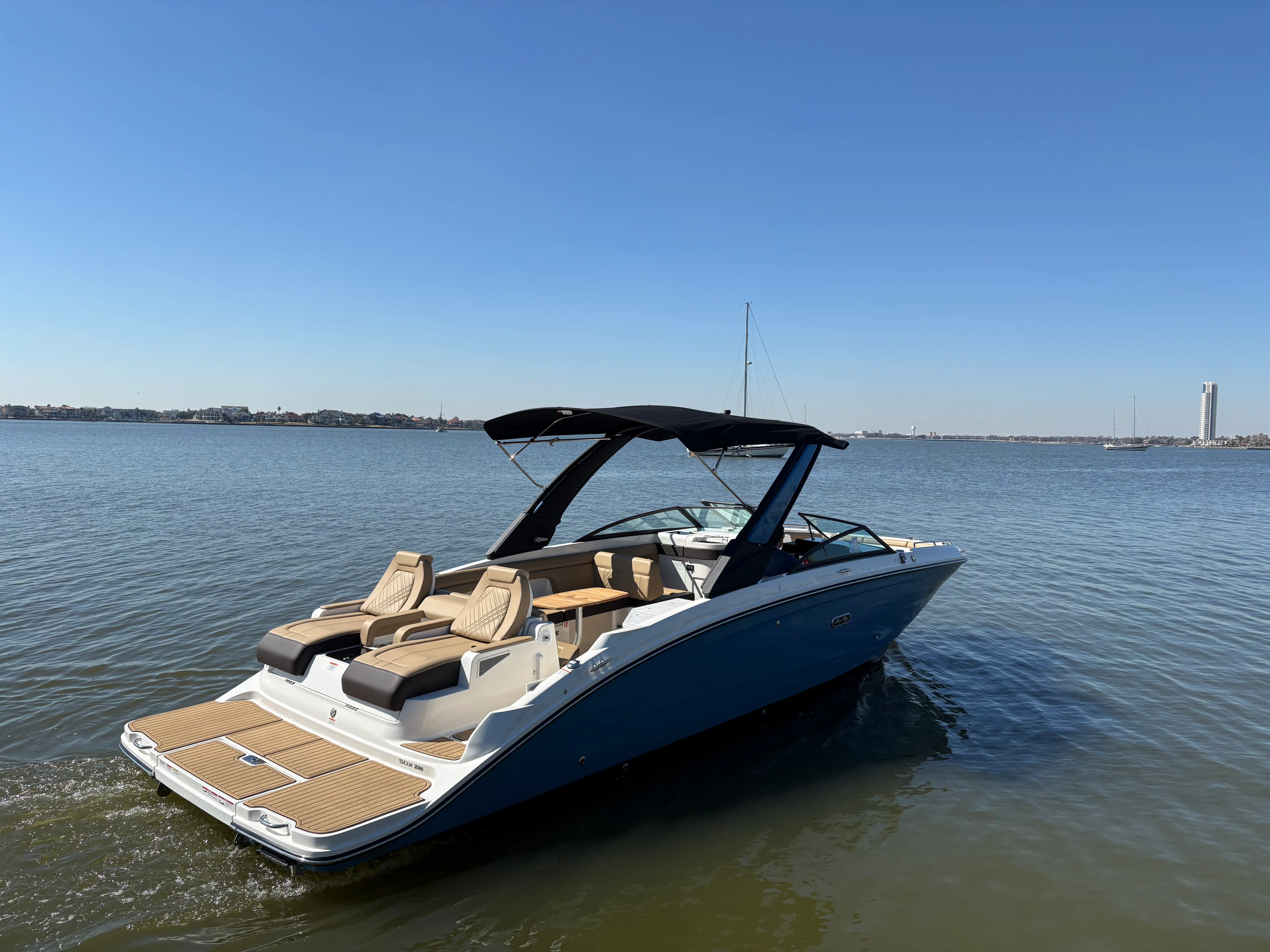 2026 Sea Ray SDX 290 Image Thumbnail #1