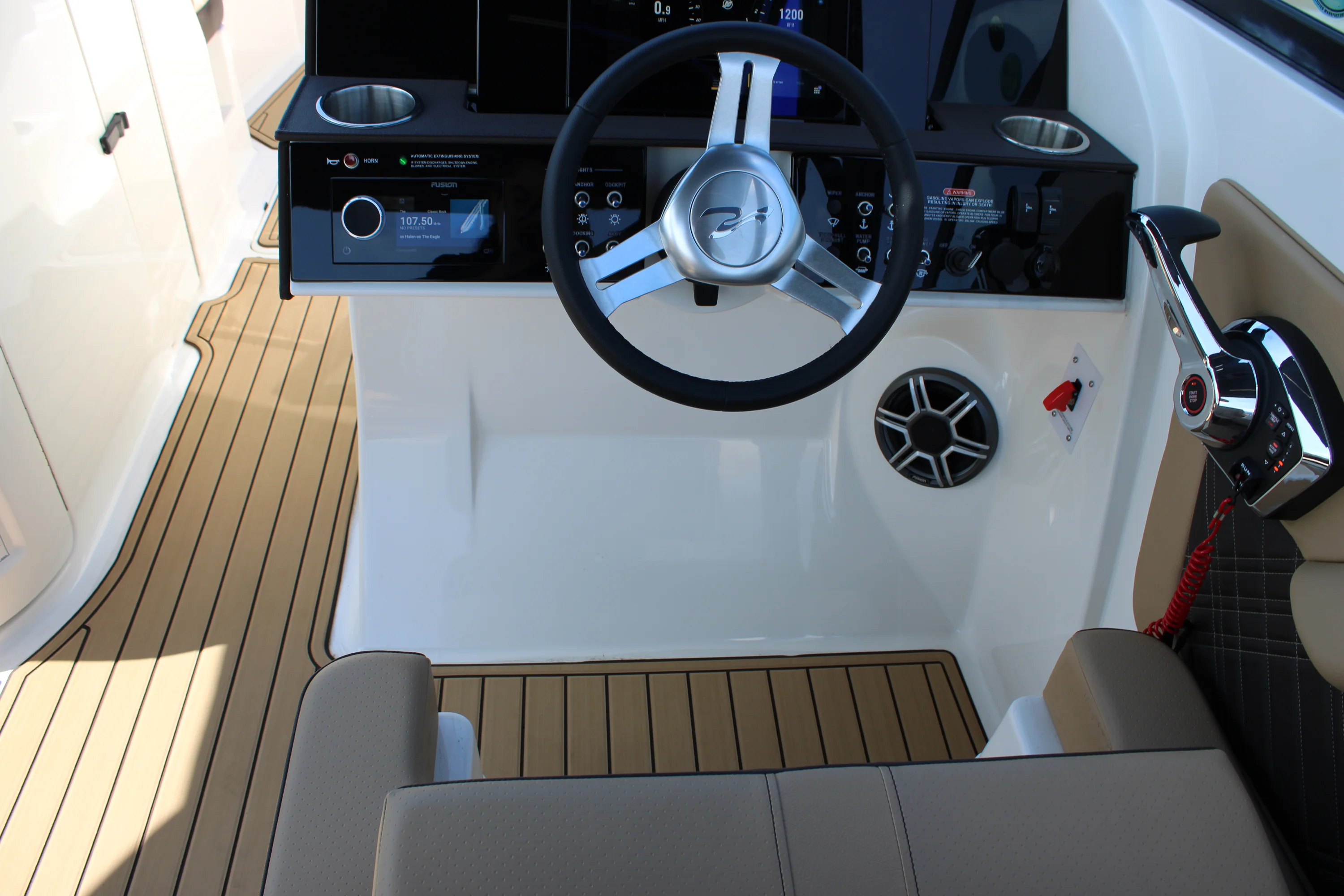 2026 Sea Ray SDX 290 Image Thumbnail #37