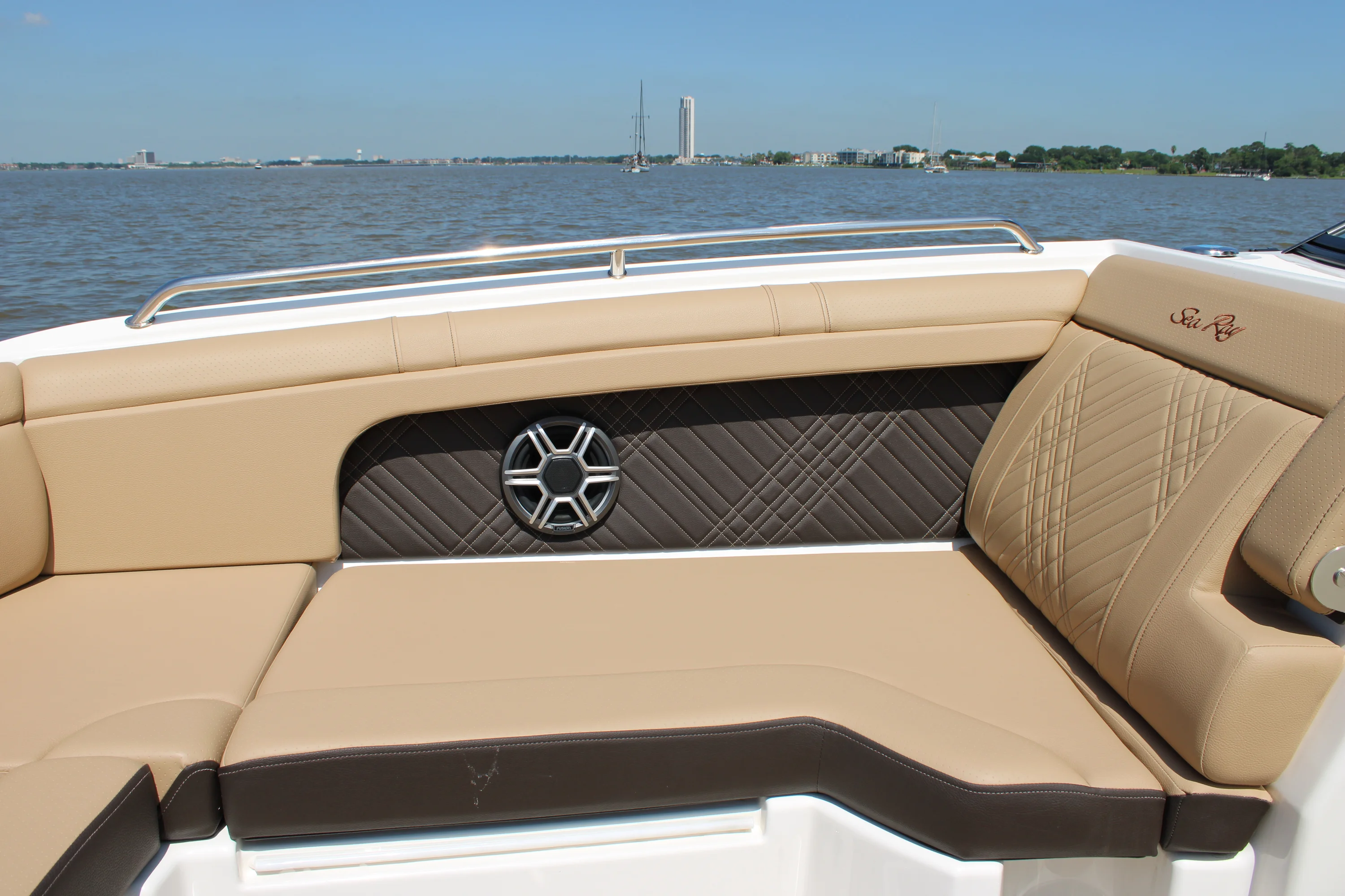 2026 Sea Ray SDX 290 Image Thumbnail #46
