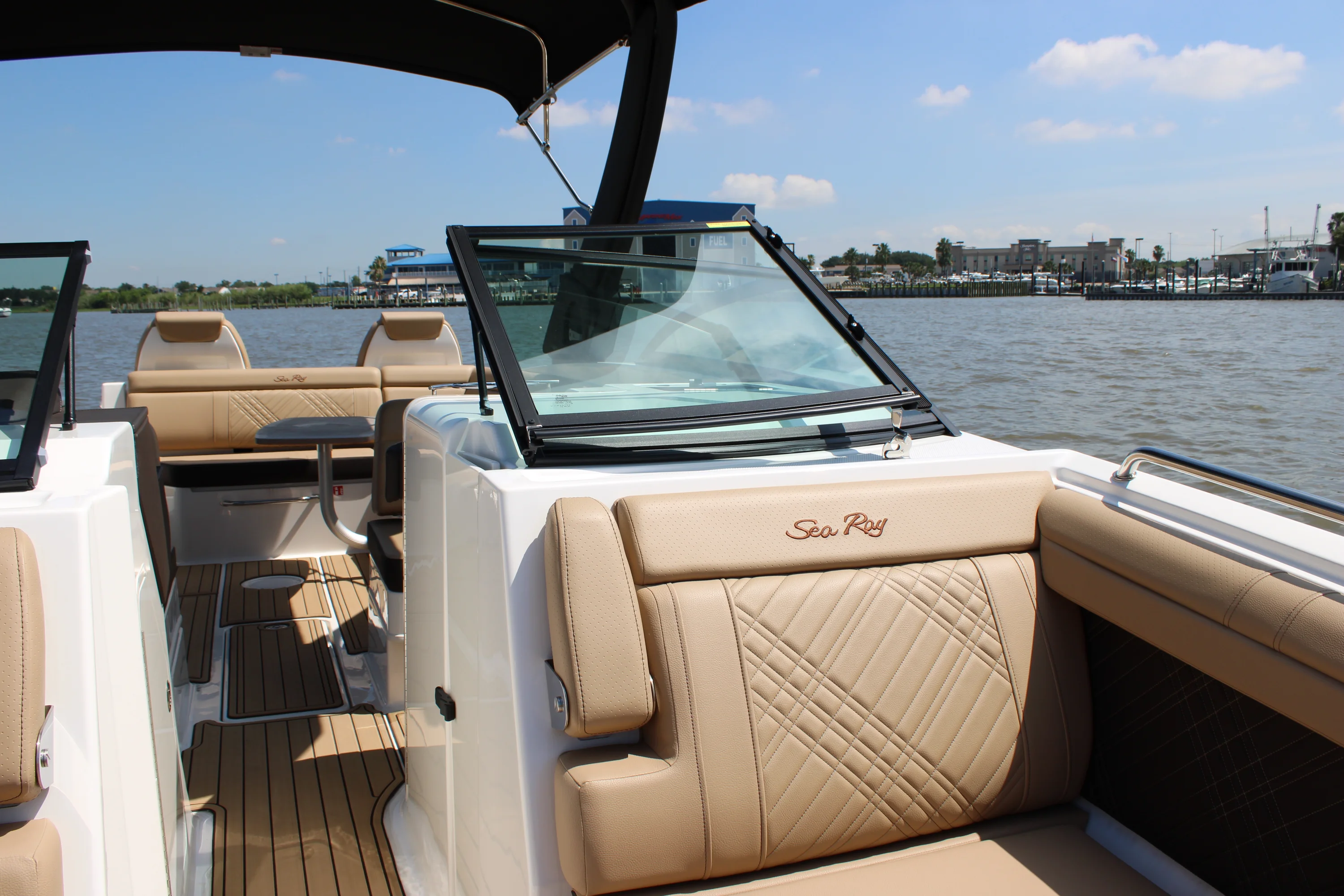 2026 Sea Ray SDX 290 Image Thumbnail #14