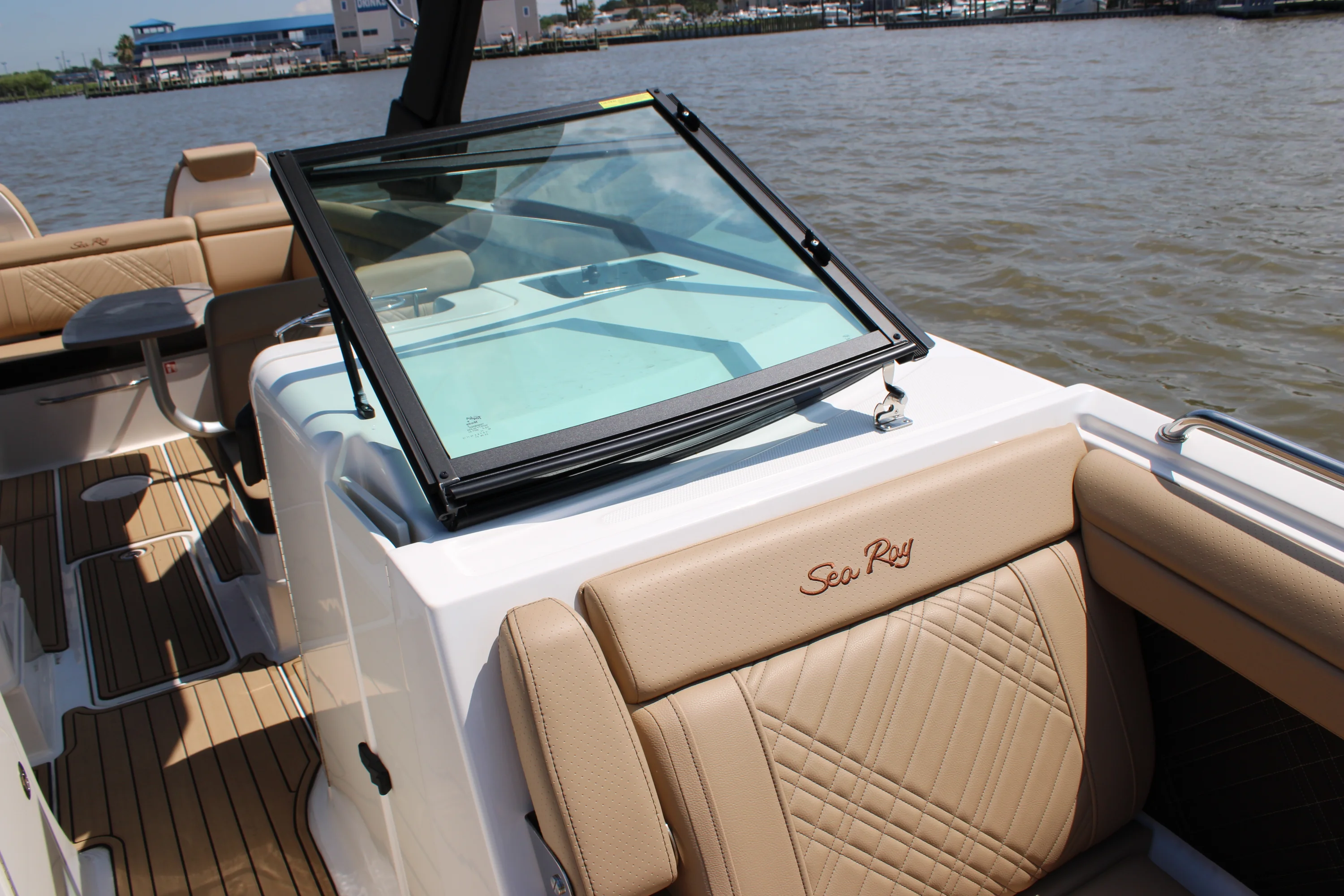 2026 Sea Ray SDX 290 Image Thumbnail #17