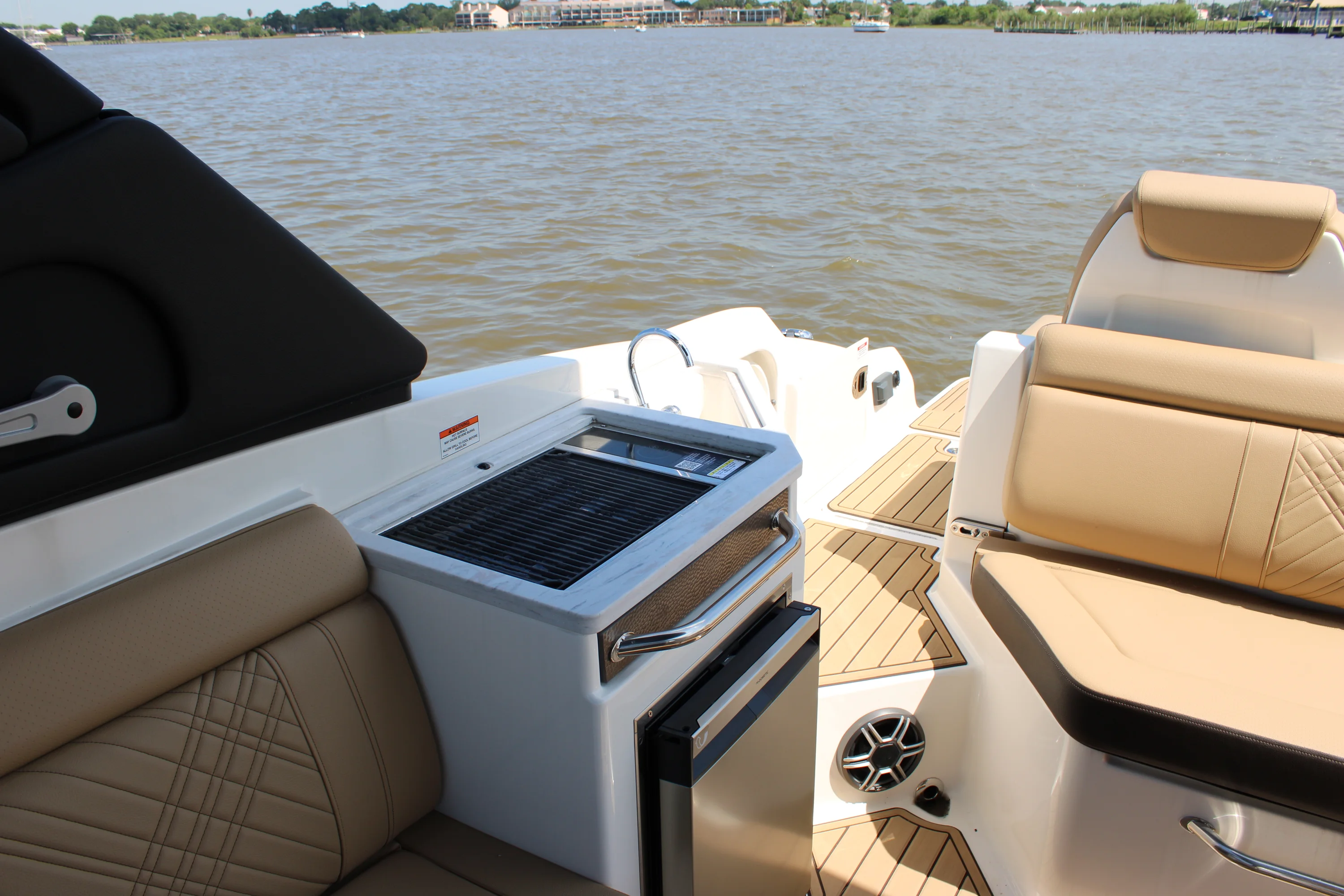 2026 Sea Ray SDX 290 Image Thumbnail #34