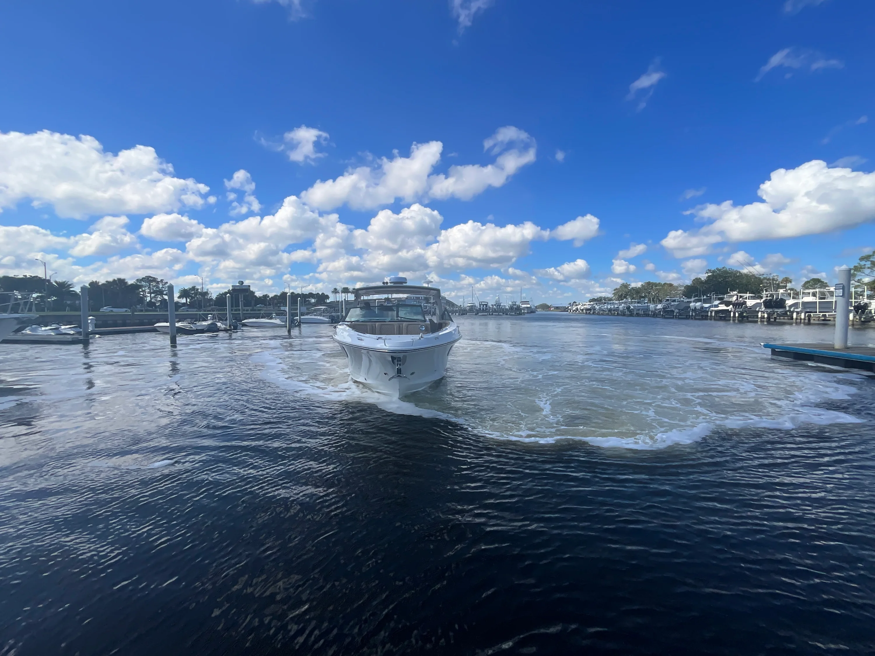 2026 Sea Ray SLX 400 Outboard Image Thumbnail #5