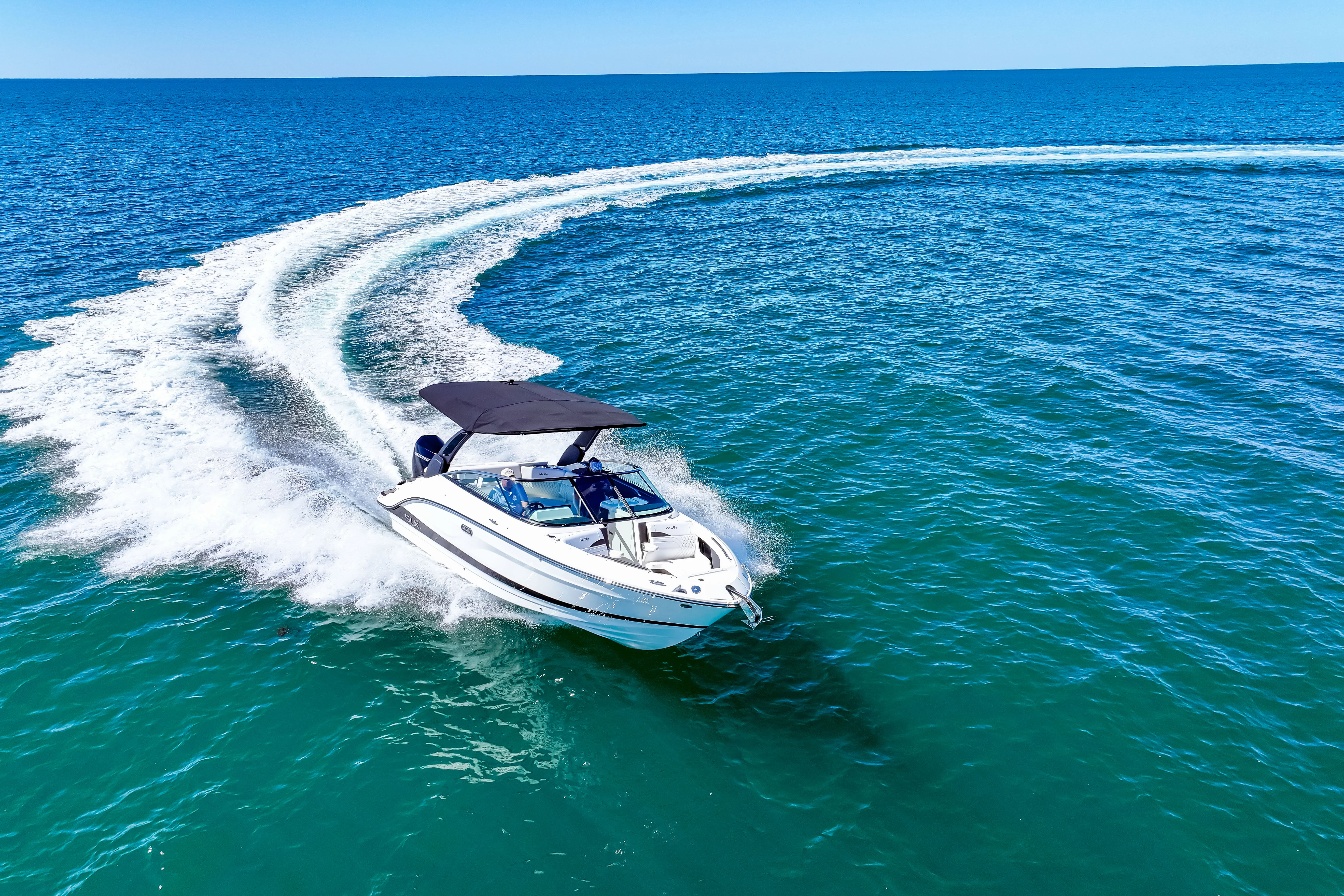 2026 Sea Ray SLX 260 Outboard Image Thumbnail #20