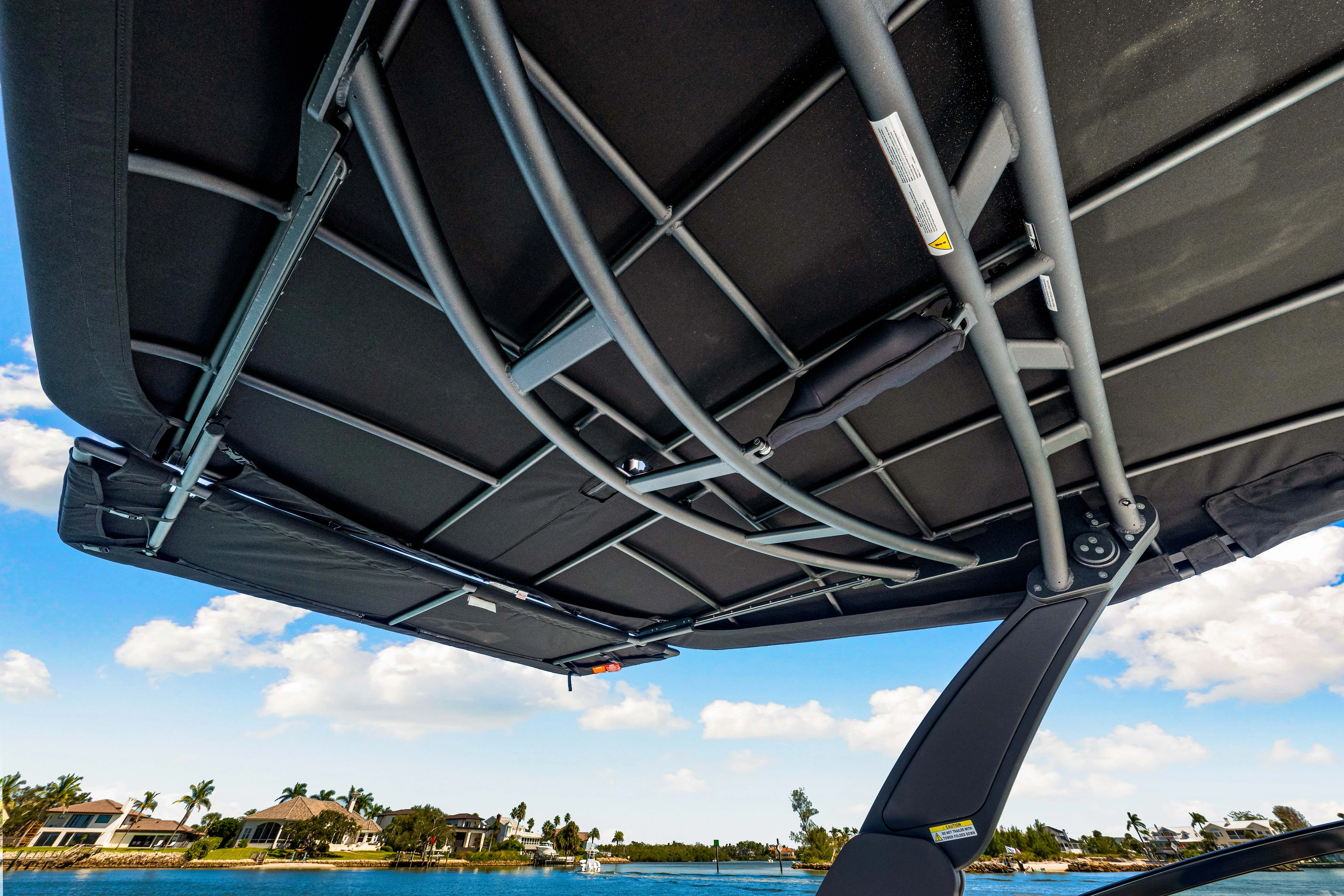 2026 Sea Ray SLX 260 Outboard Image Thumbnail #41