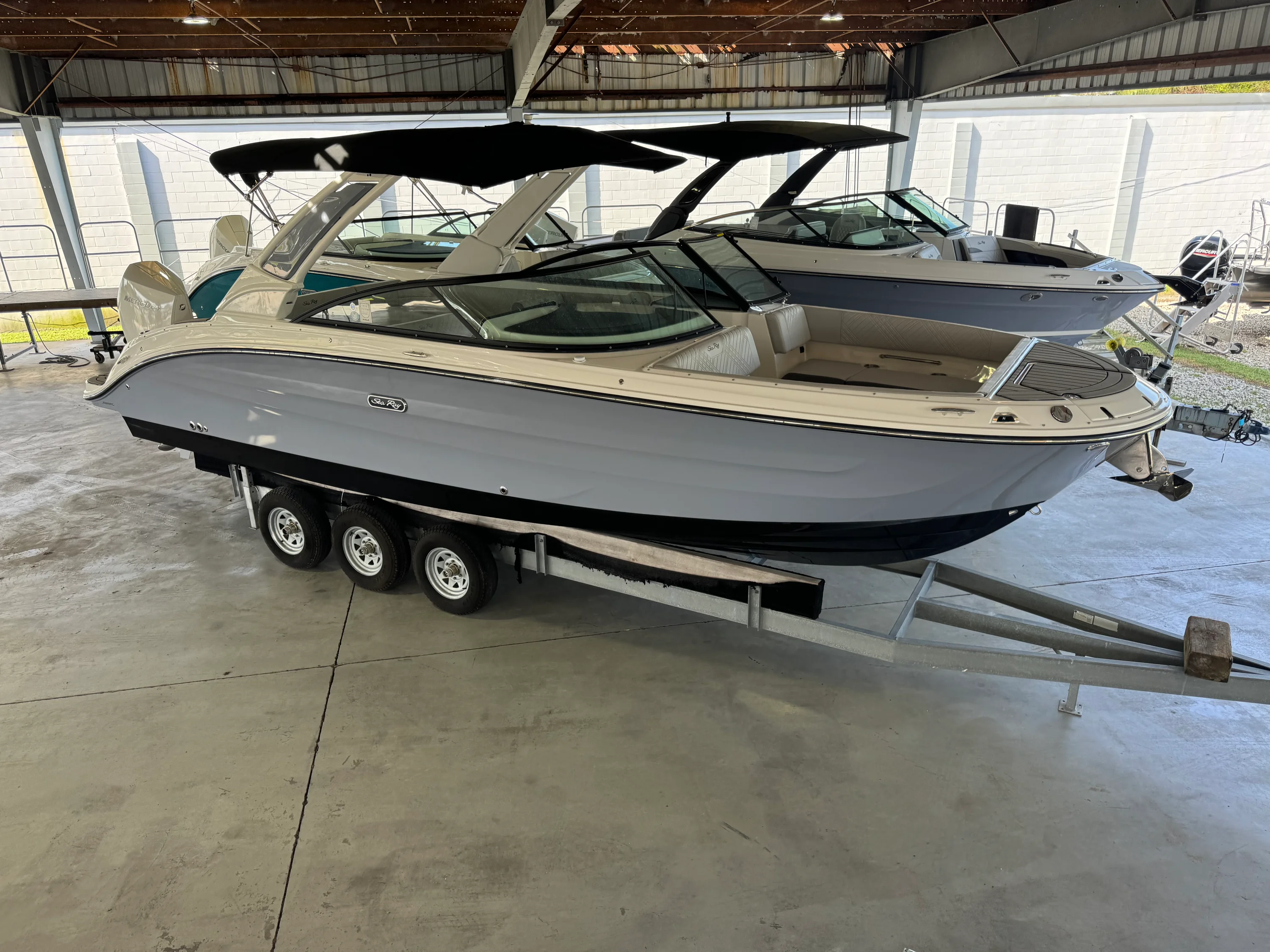 2026 Sea Ray SDX 270 Outboard Image Thumbnail #1