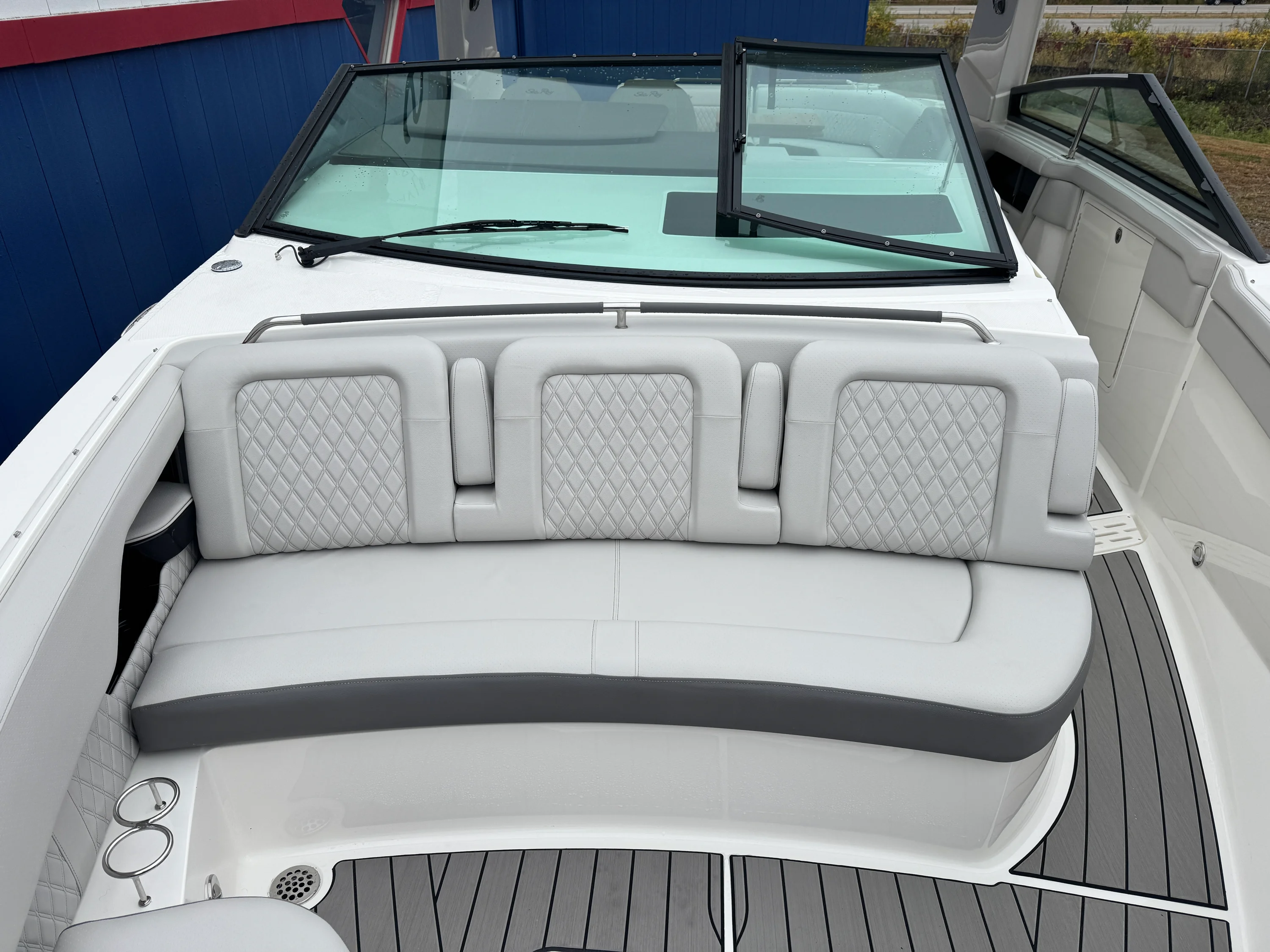 2026 Sea Ray SLX 400 Image Thumbnail #56