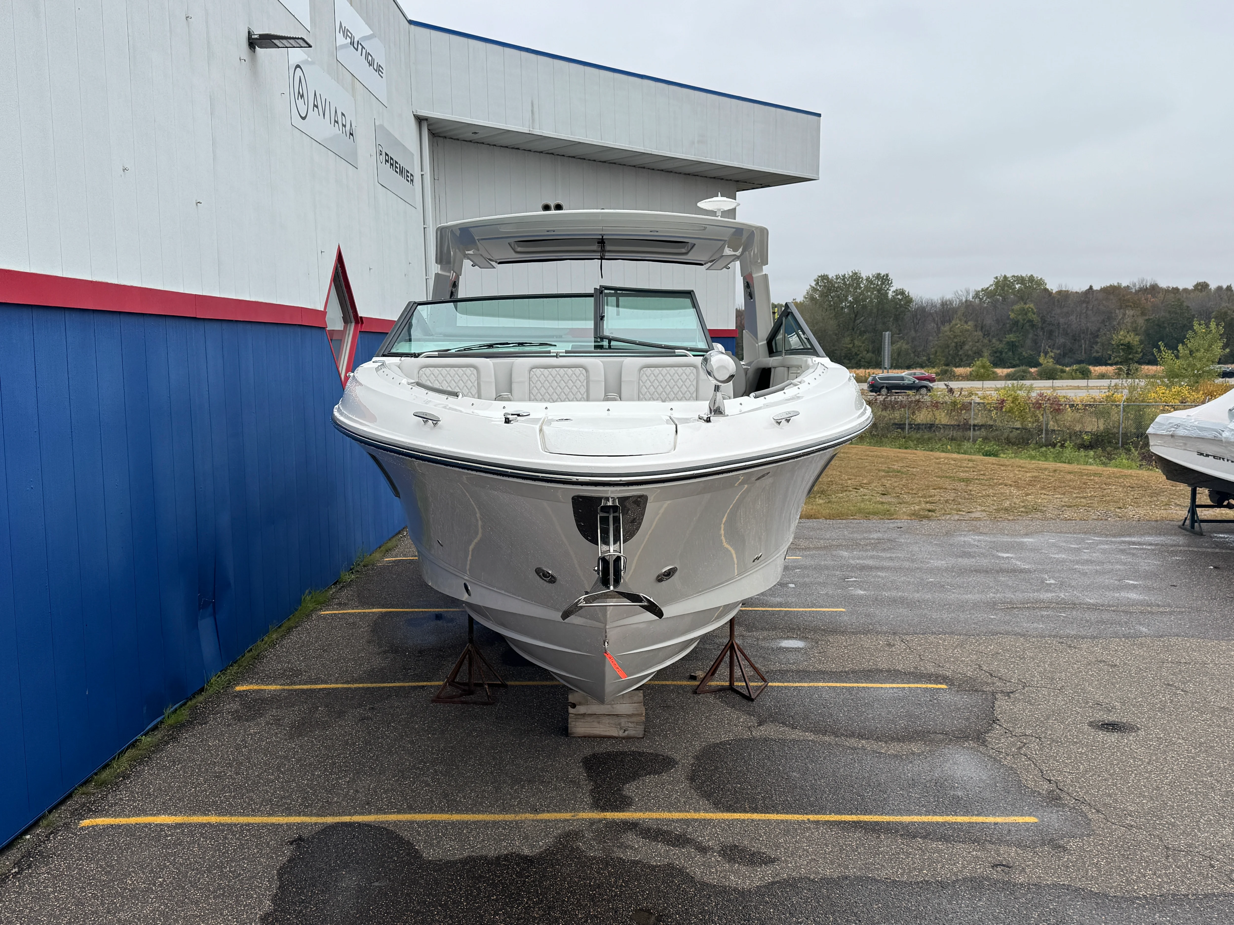 2026 Sea Ray SLX 400 Image Thumbnail #1