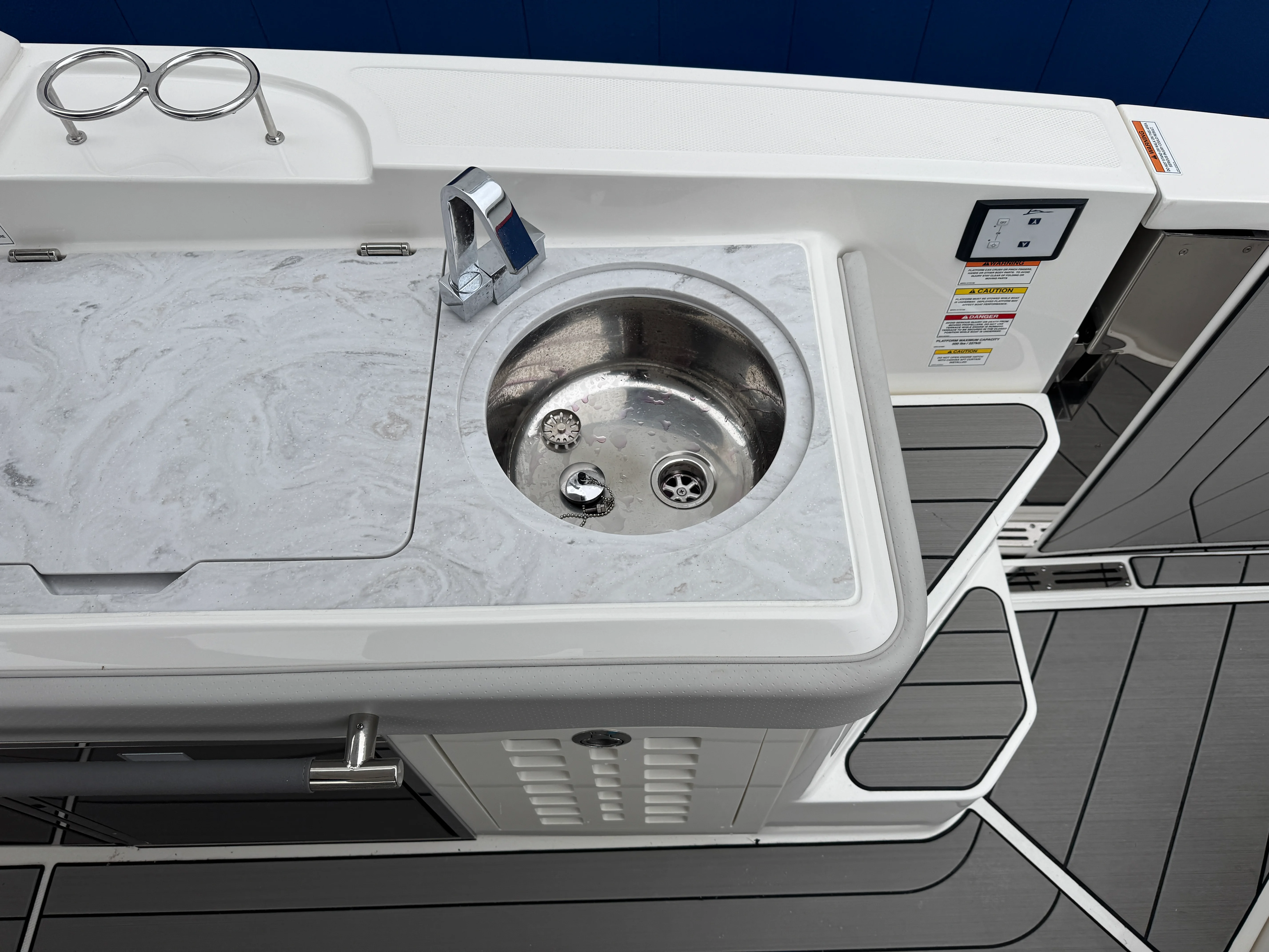 2026 Sea Ray SLX 400 Image Thumbnail #22