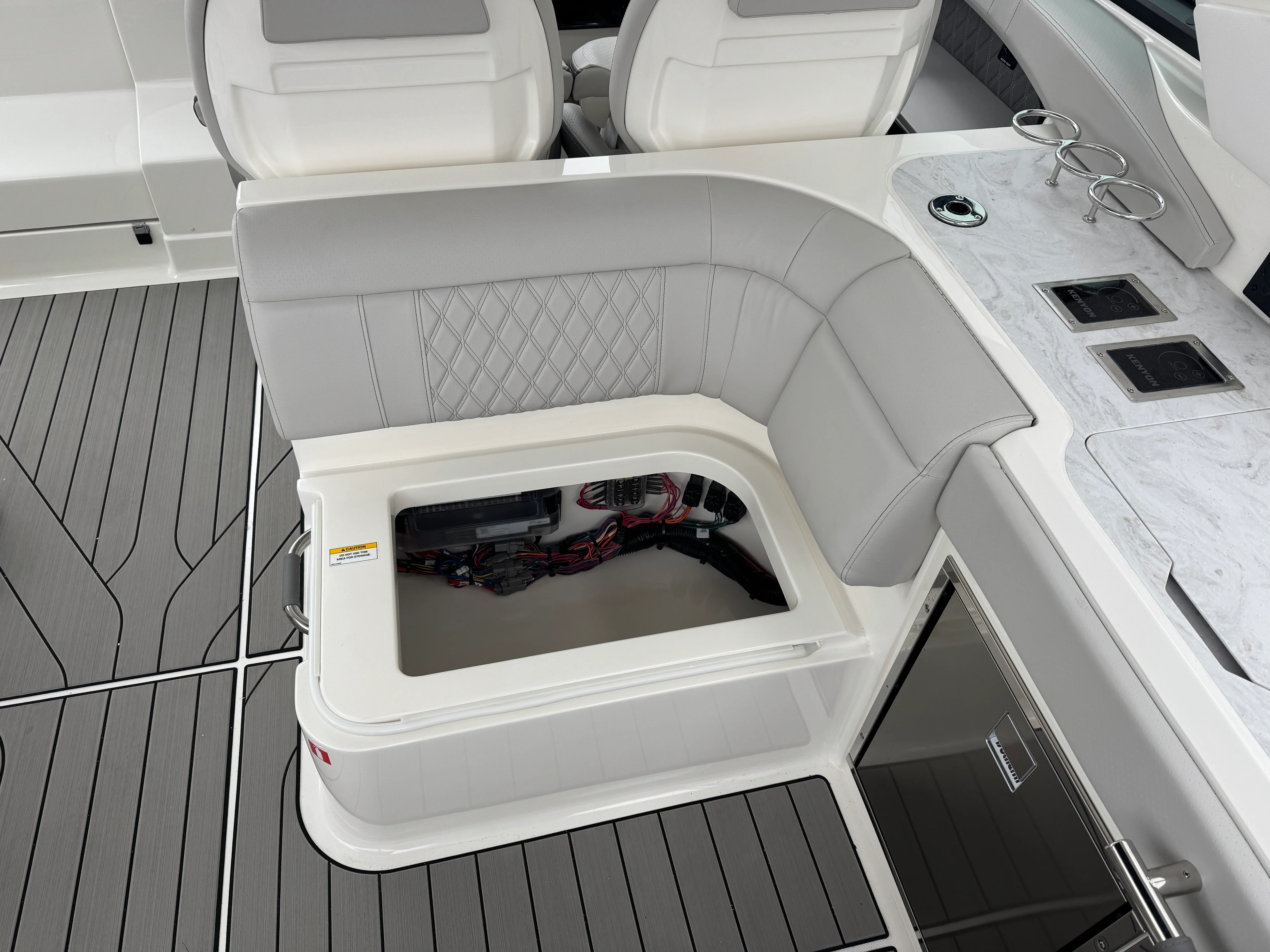 2026 Sea Ray SLX 400 Image Thumbnail #26