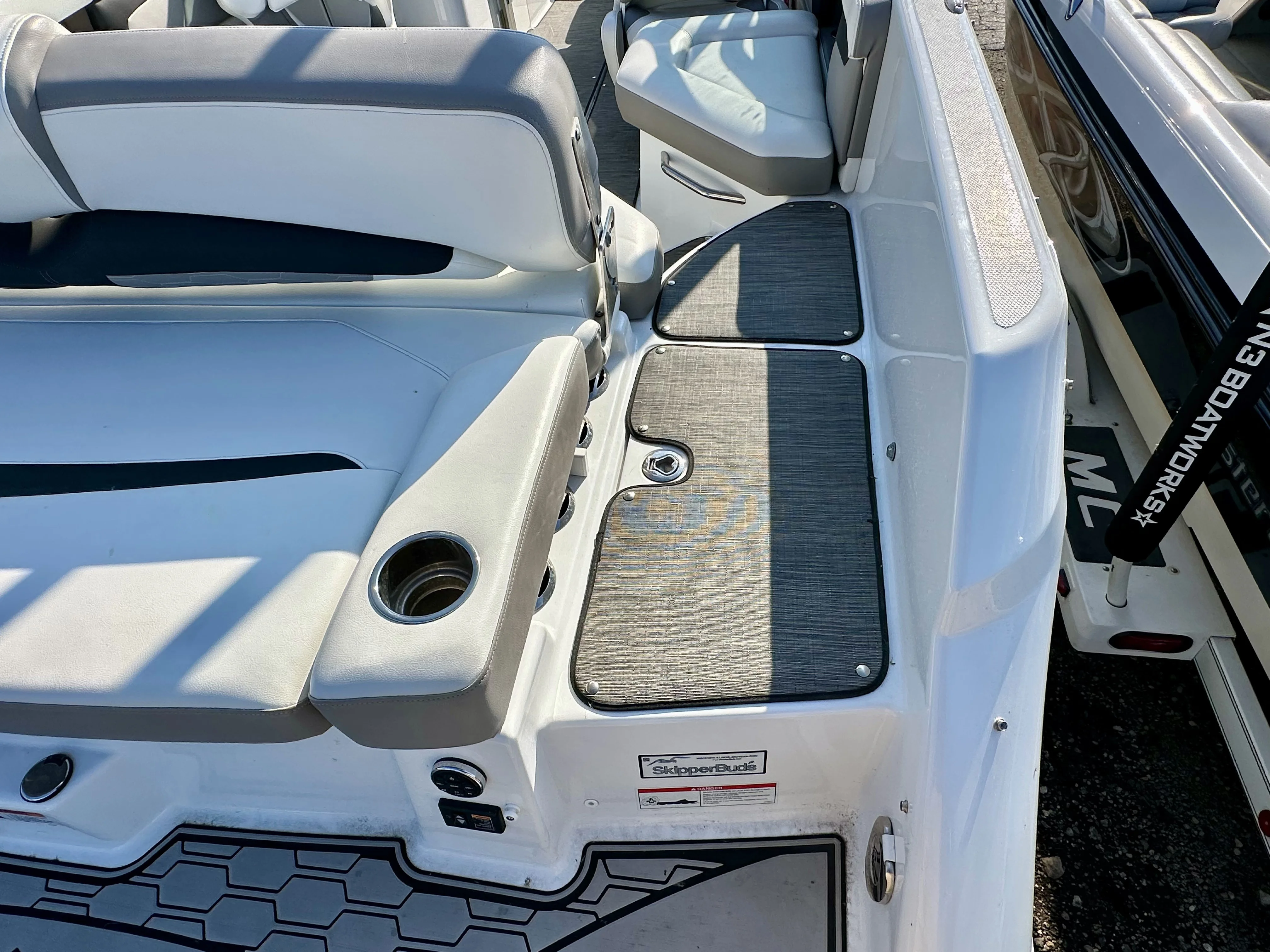 2021 Four Winns HD3 Image Thumbnail #19