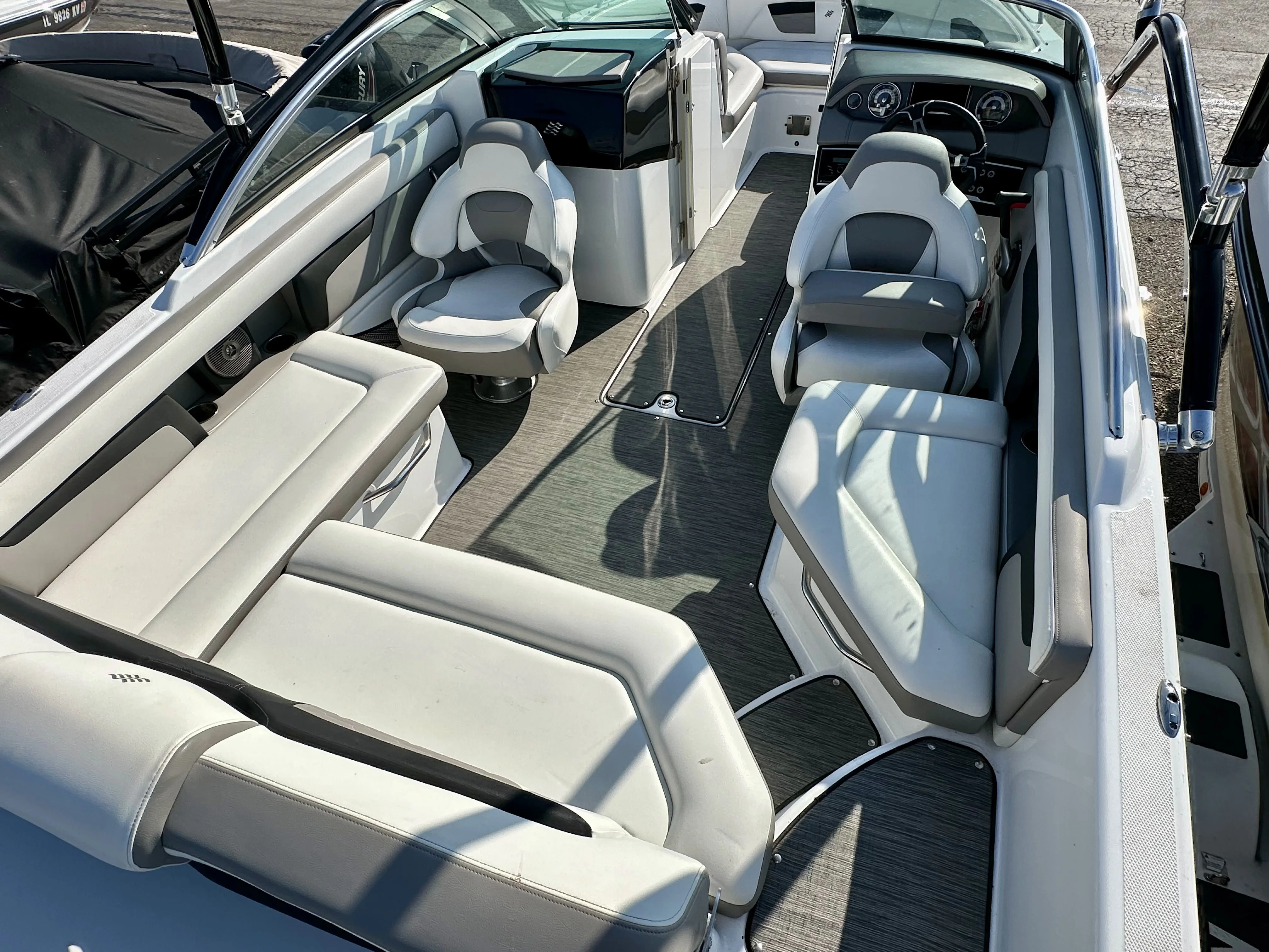 2021 Four Winns HD3 Image Thumbnail #20