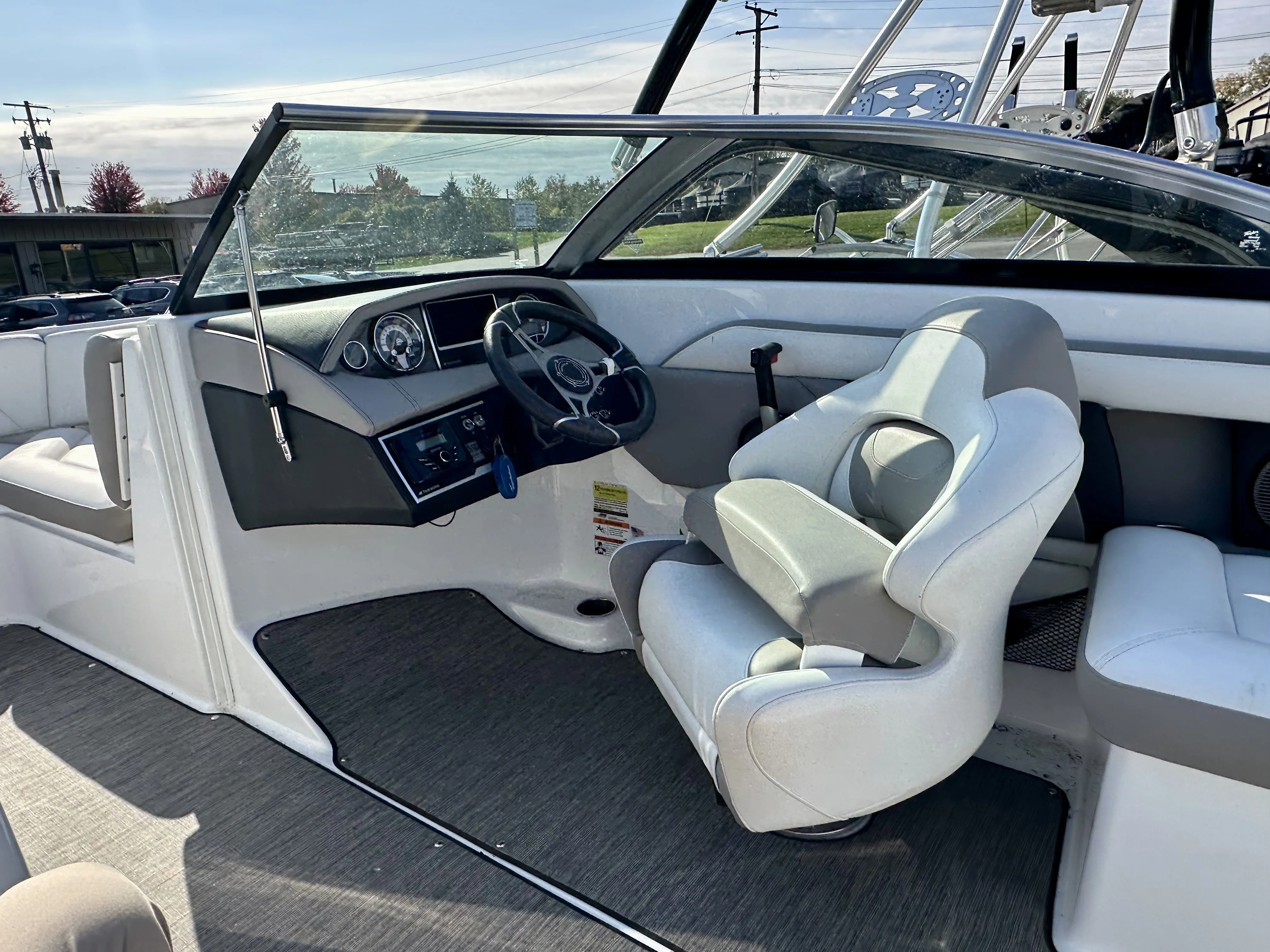 2021 Four Winns HD3 Image Thumbnail #27