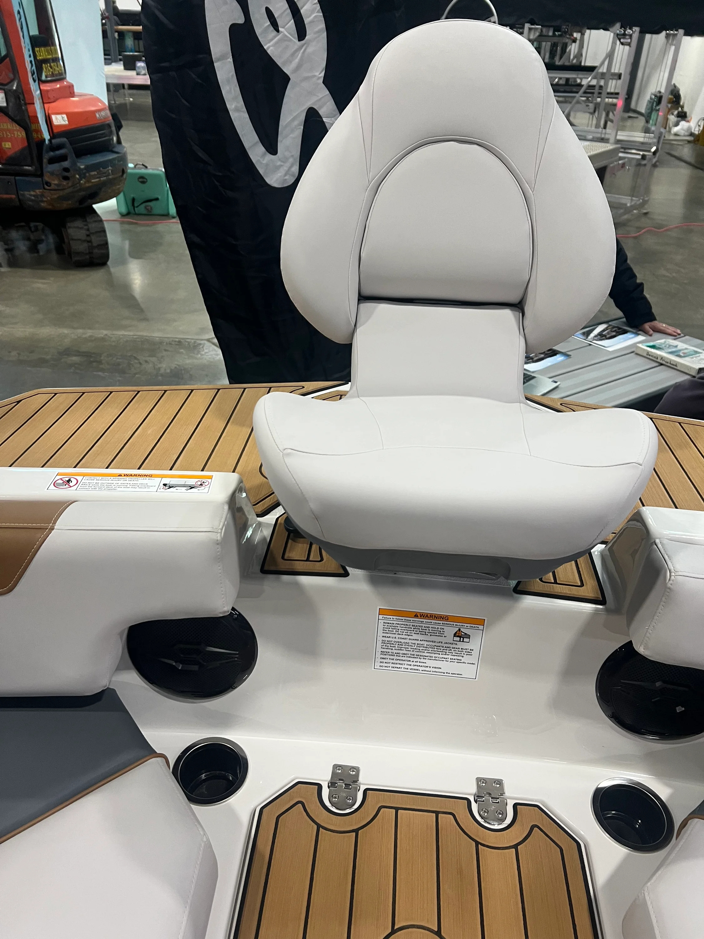 2026 Starcraft SVX 191 OB Image Thumbnail #10