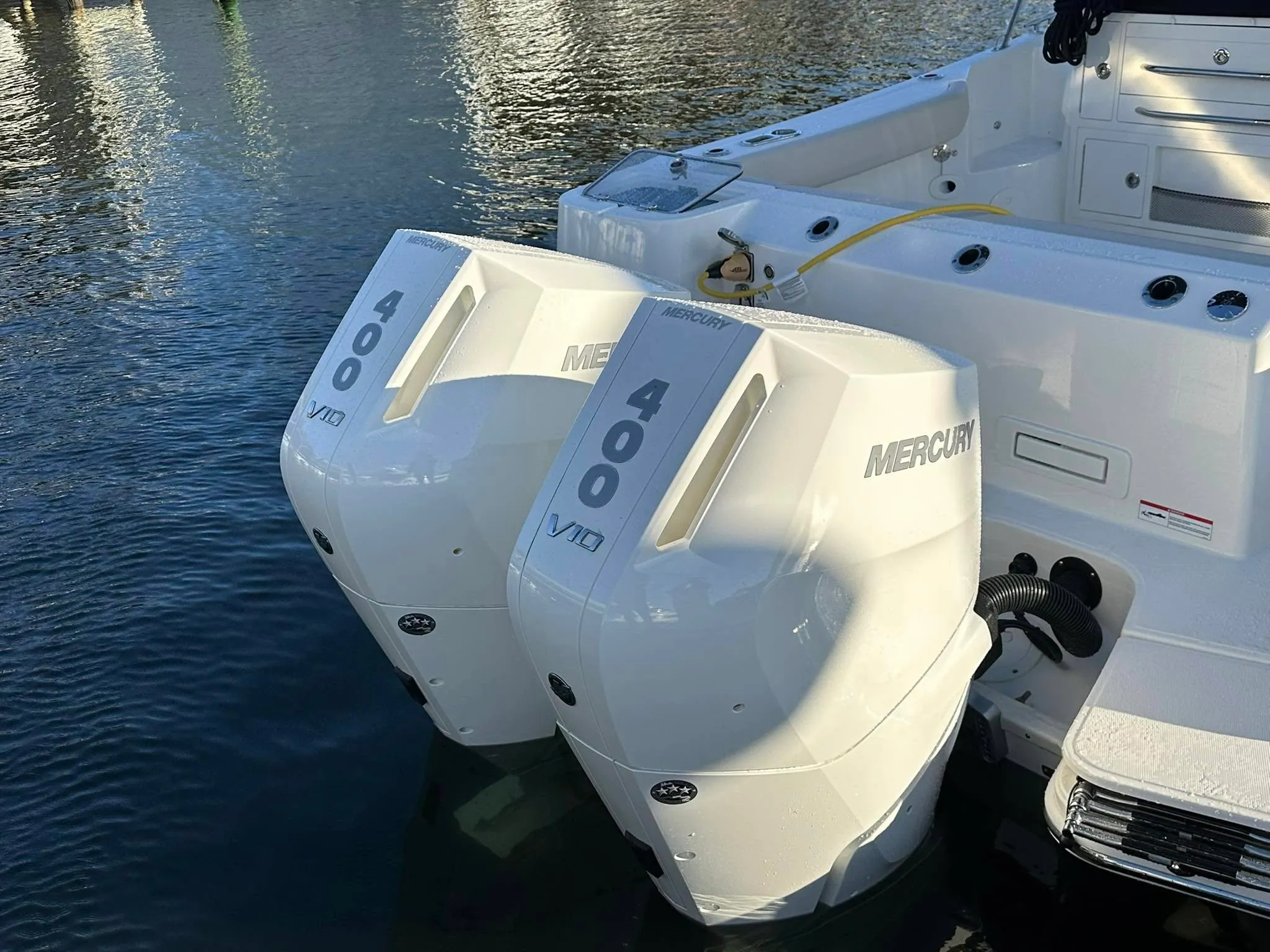 2025 Boston Whaler 325 CONQUEST Image Thumbnail #3