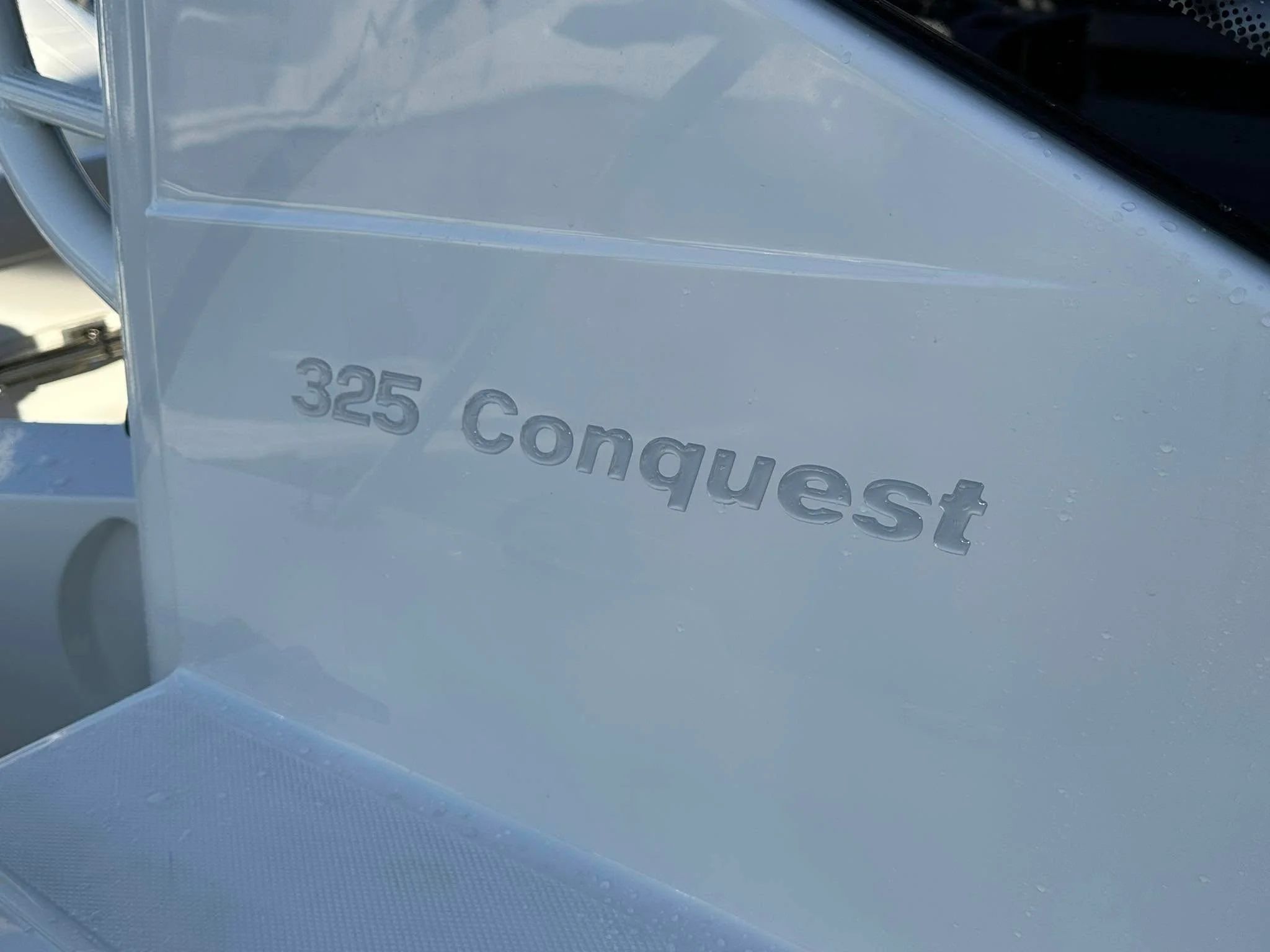 2025 Boston Whaler 325 CONQUEST Image Thumbnail #25